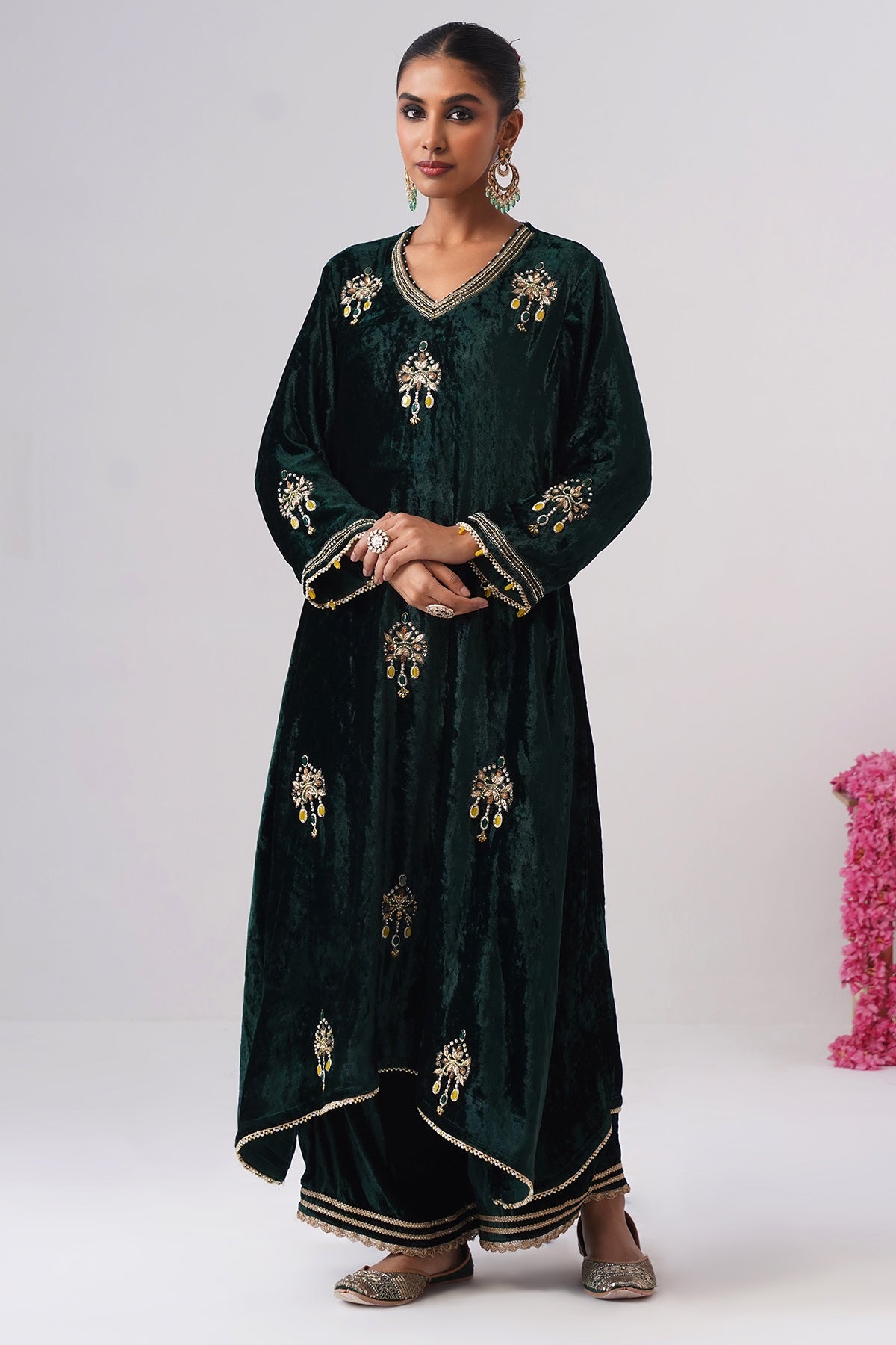 Buy Green Zardozi Kurta And Pants for women by Ugna by Unnati online available at scrollnshops