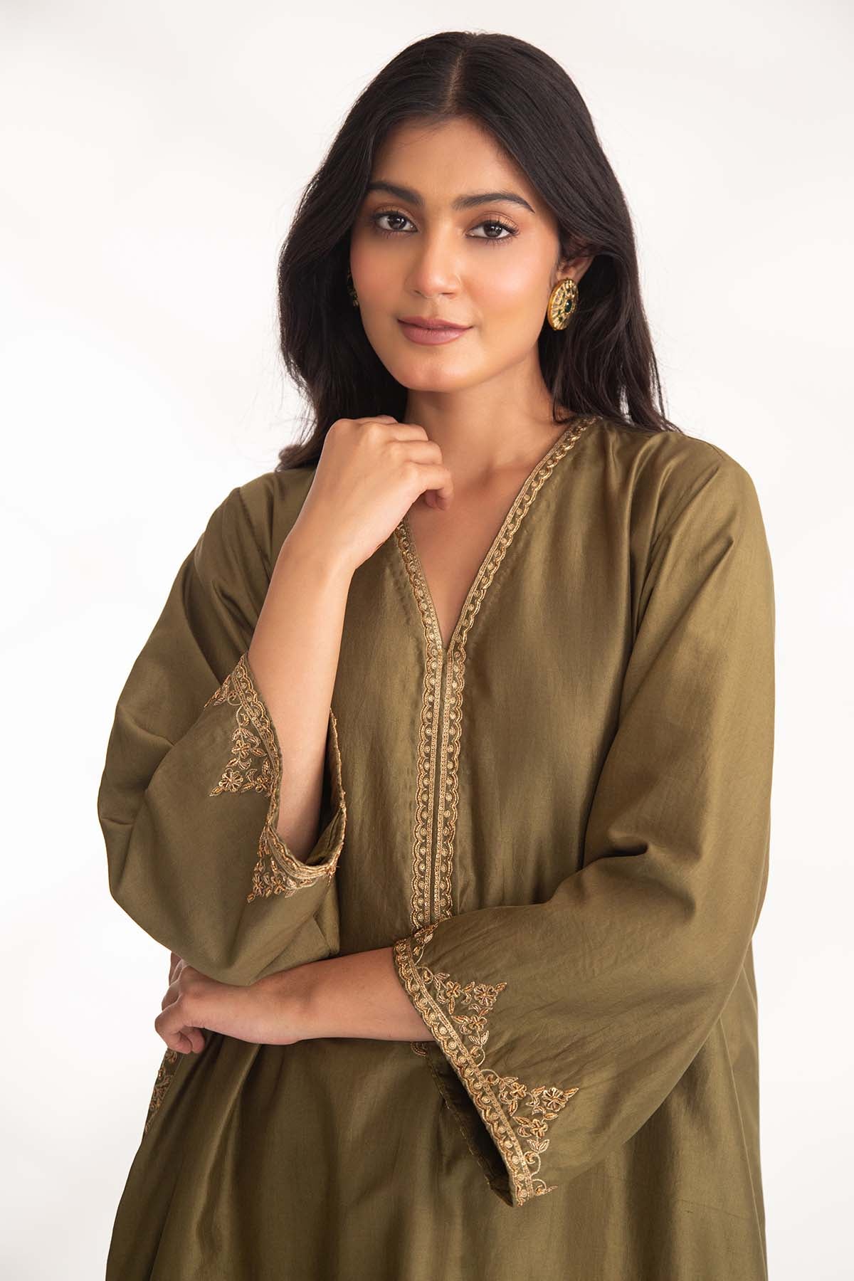 Green Zardozi V-Neck Kurta Set