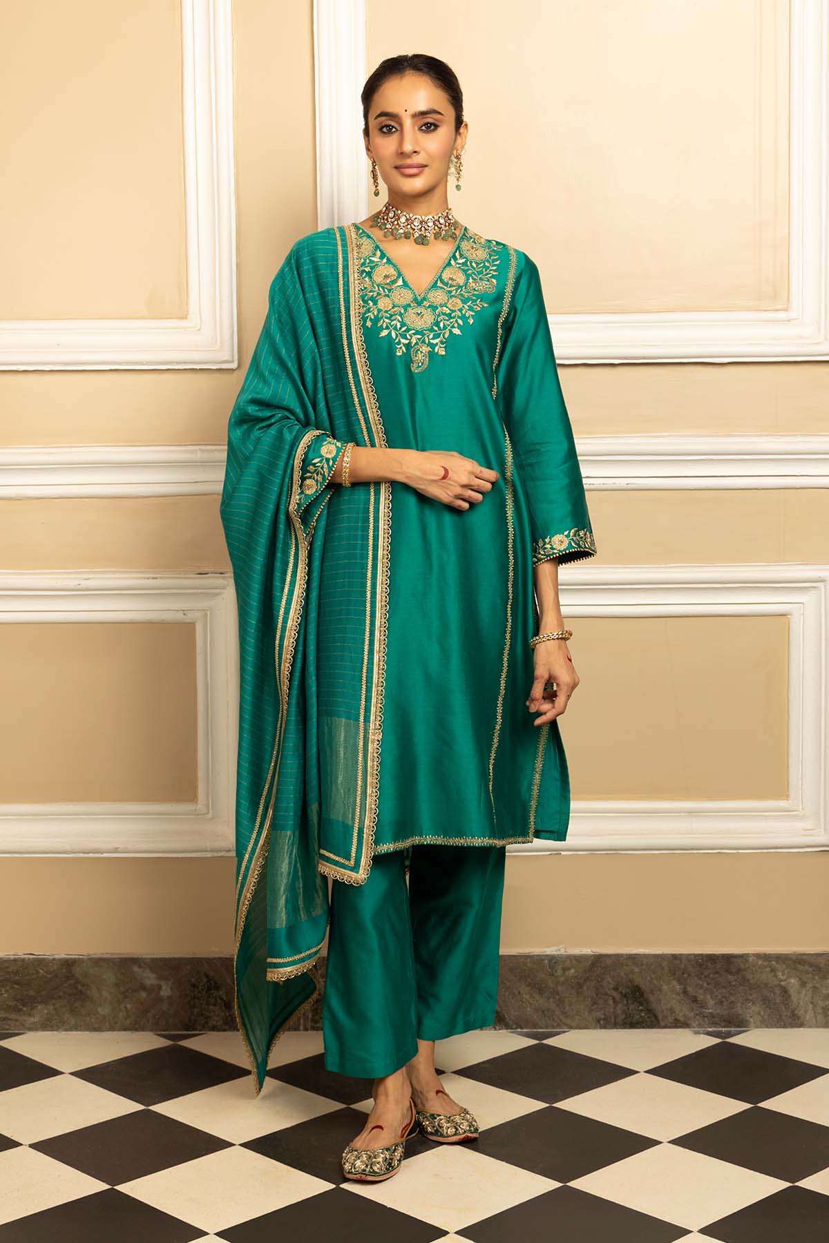 Buy Green Zari Straight Kurta Set by Dohr India for women online at ScrollnShops