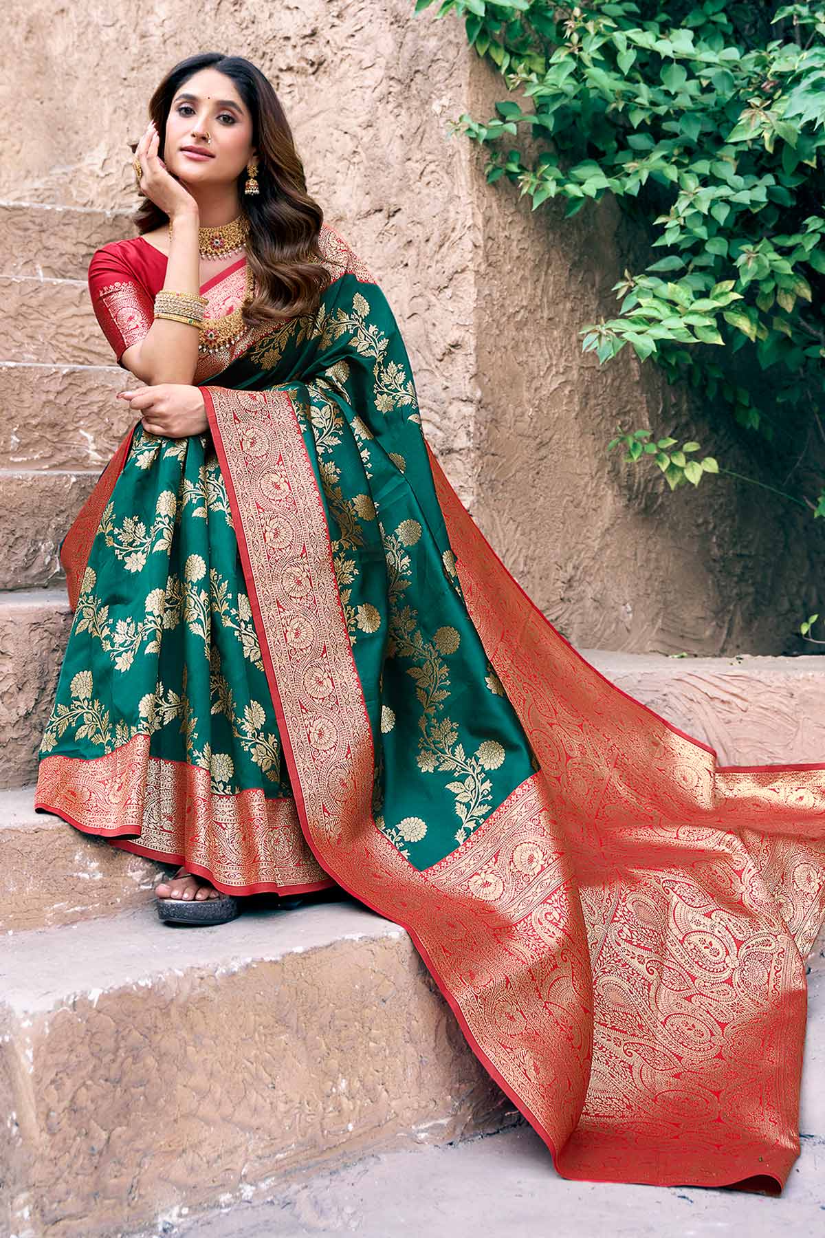 Green Zari Woven Weave Saree
