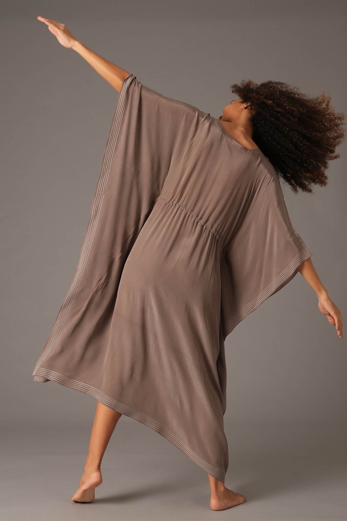 Greige Round Neck Tie-Up Kaftan