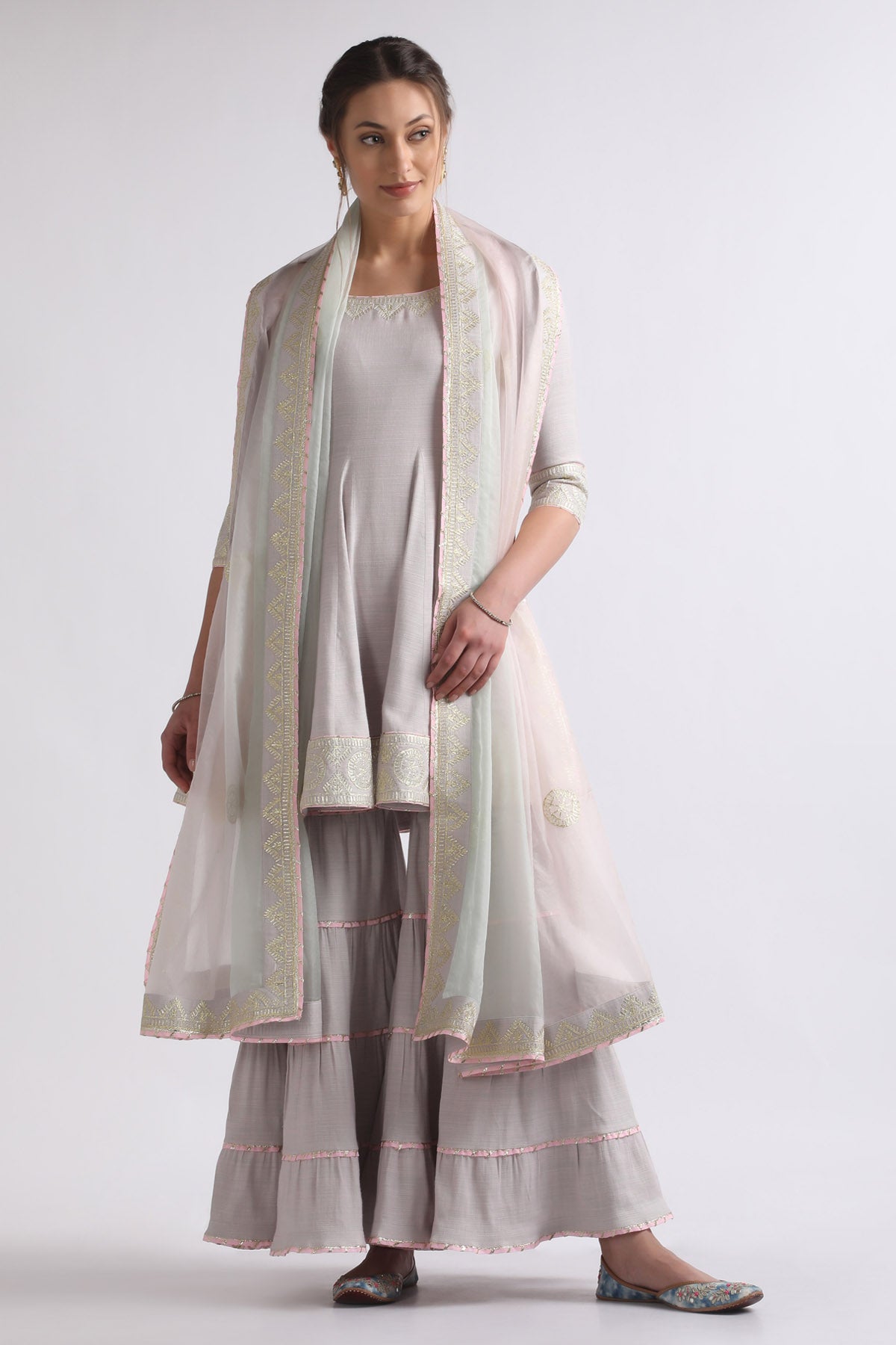 Grey Gota Embroidered Kurta Set