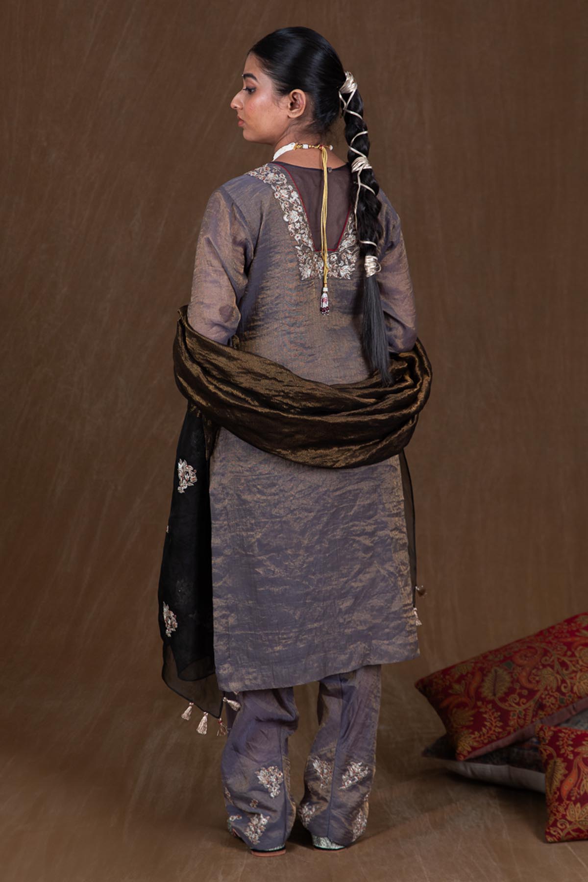 Grey Aari Embroidered Kurta Set