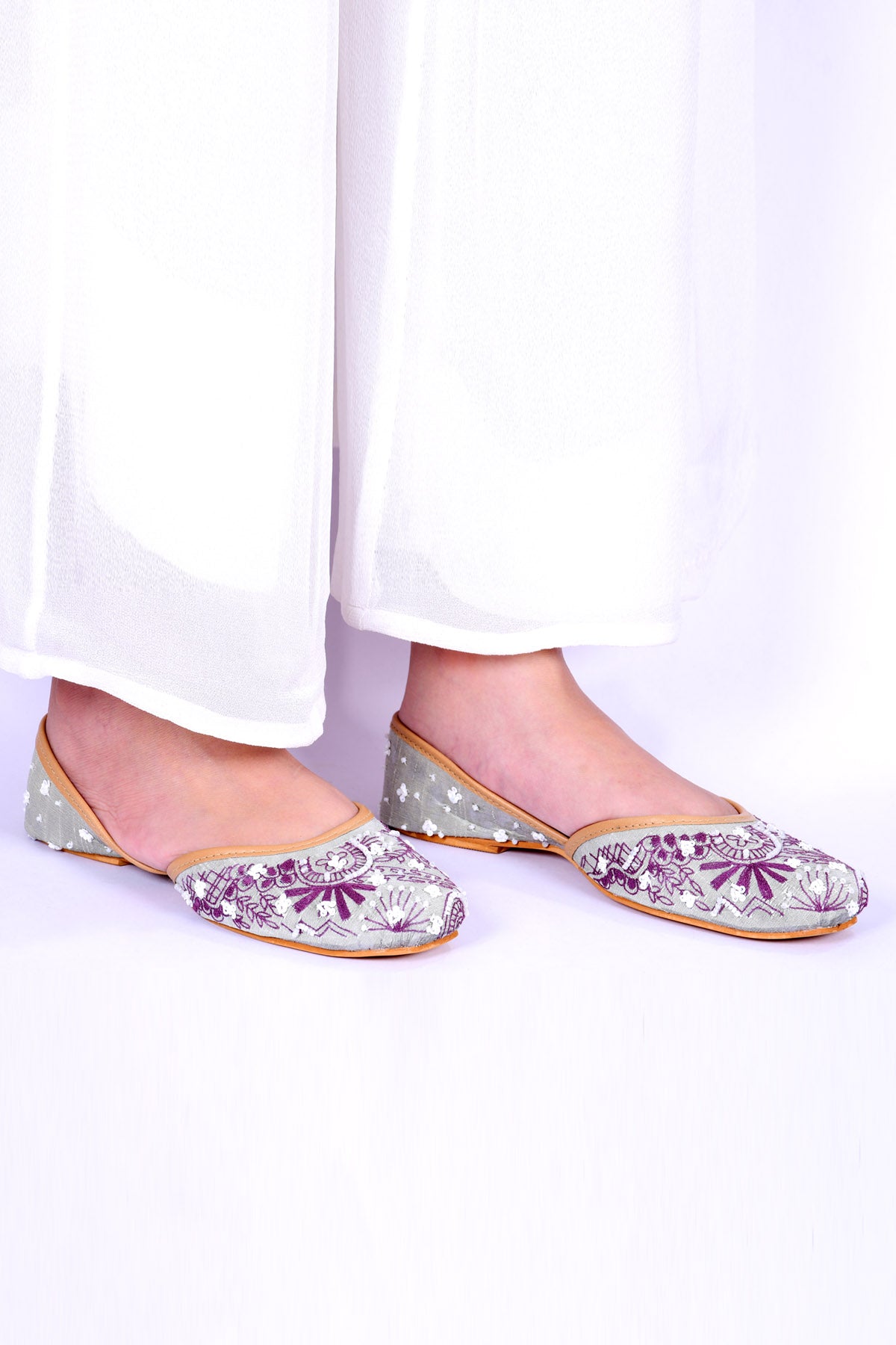 Grey Bead & Sequins Work Jutti