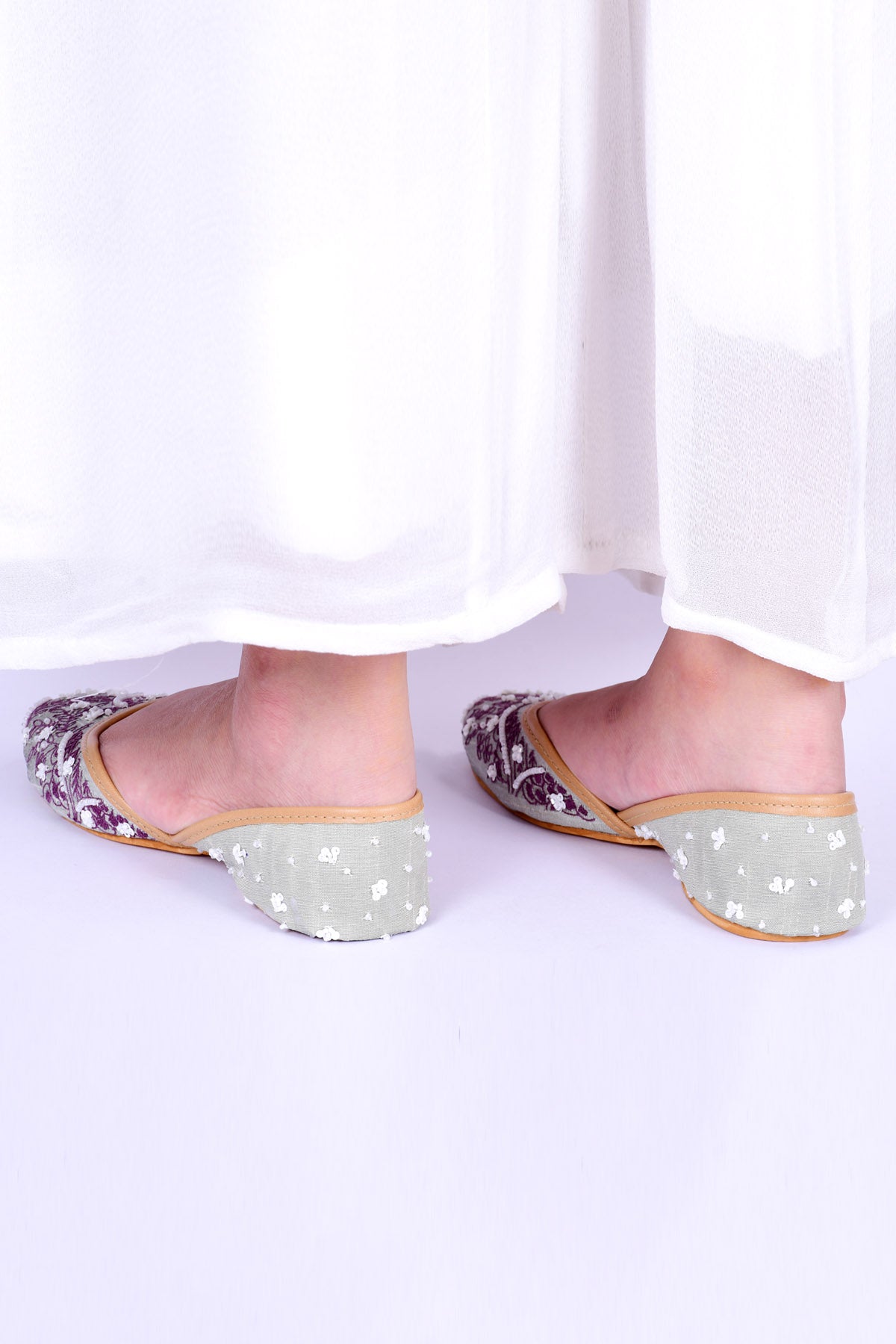 Grey Bead & Sequins Work Jutti