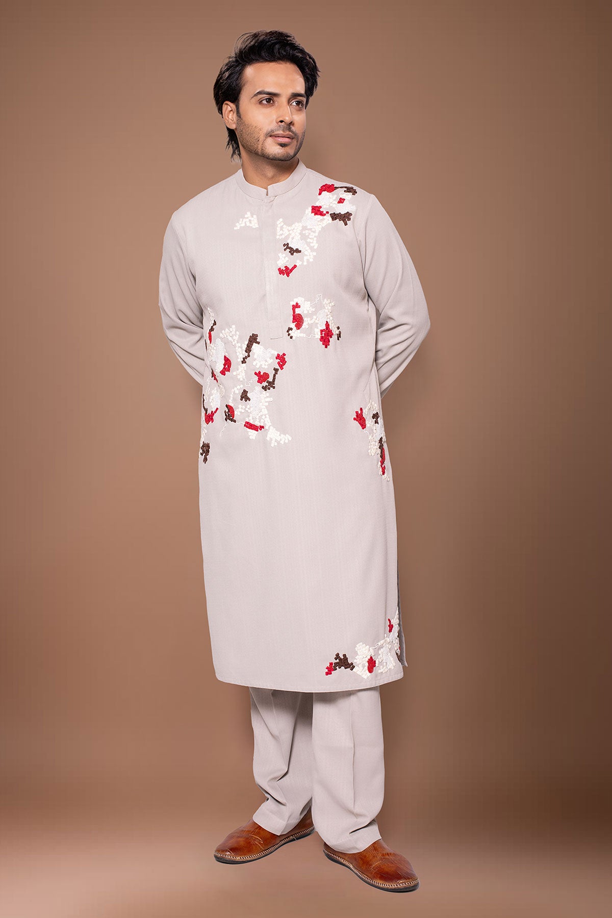 Grey Hand Zardozi Kurta & Pant