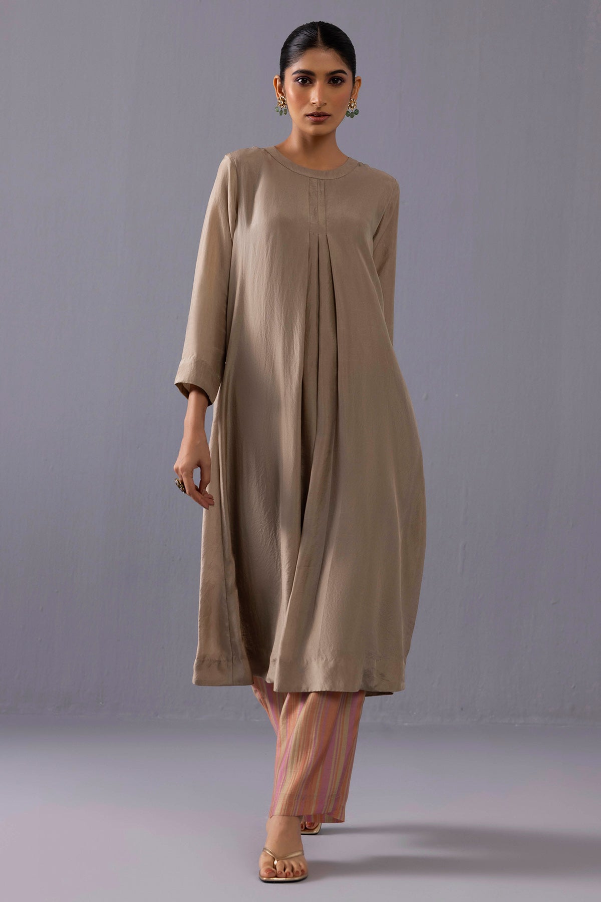 Buy Grey Silk Plain Kurta & Pants for women online available at ScrollnShops