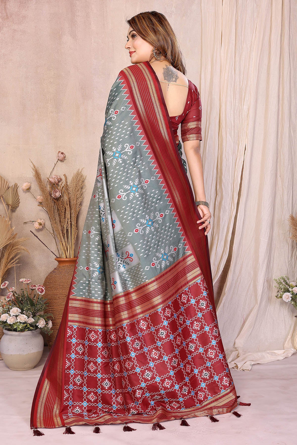Grey Soft Silk Weaving Saree
