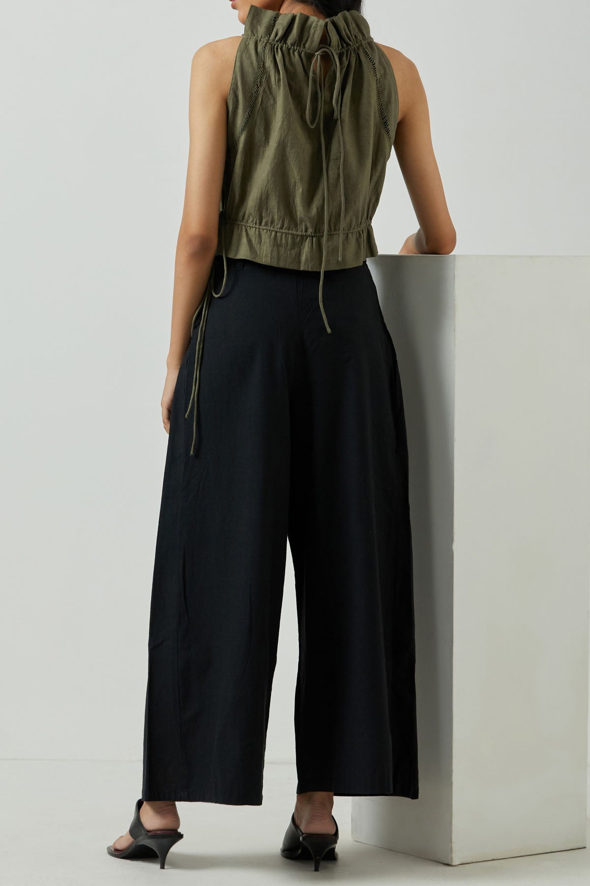 Halter Neck Crop Top