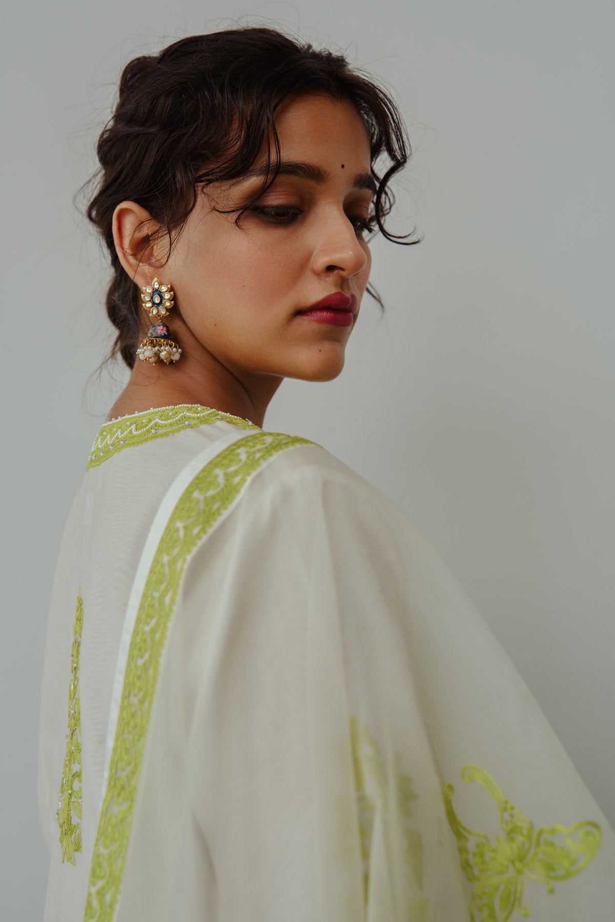 Ivory Aari Embroidered Kurta Set