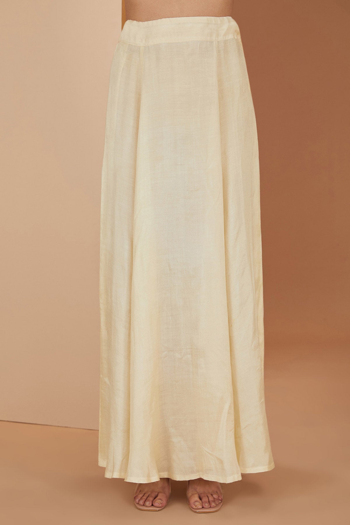 Ivory Printed Saree & Blouse