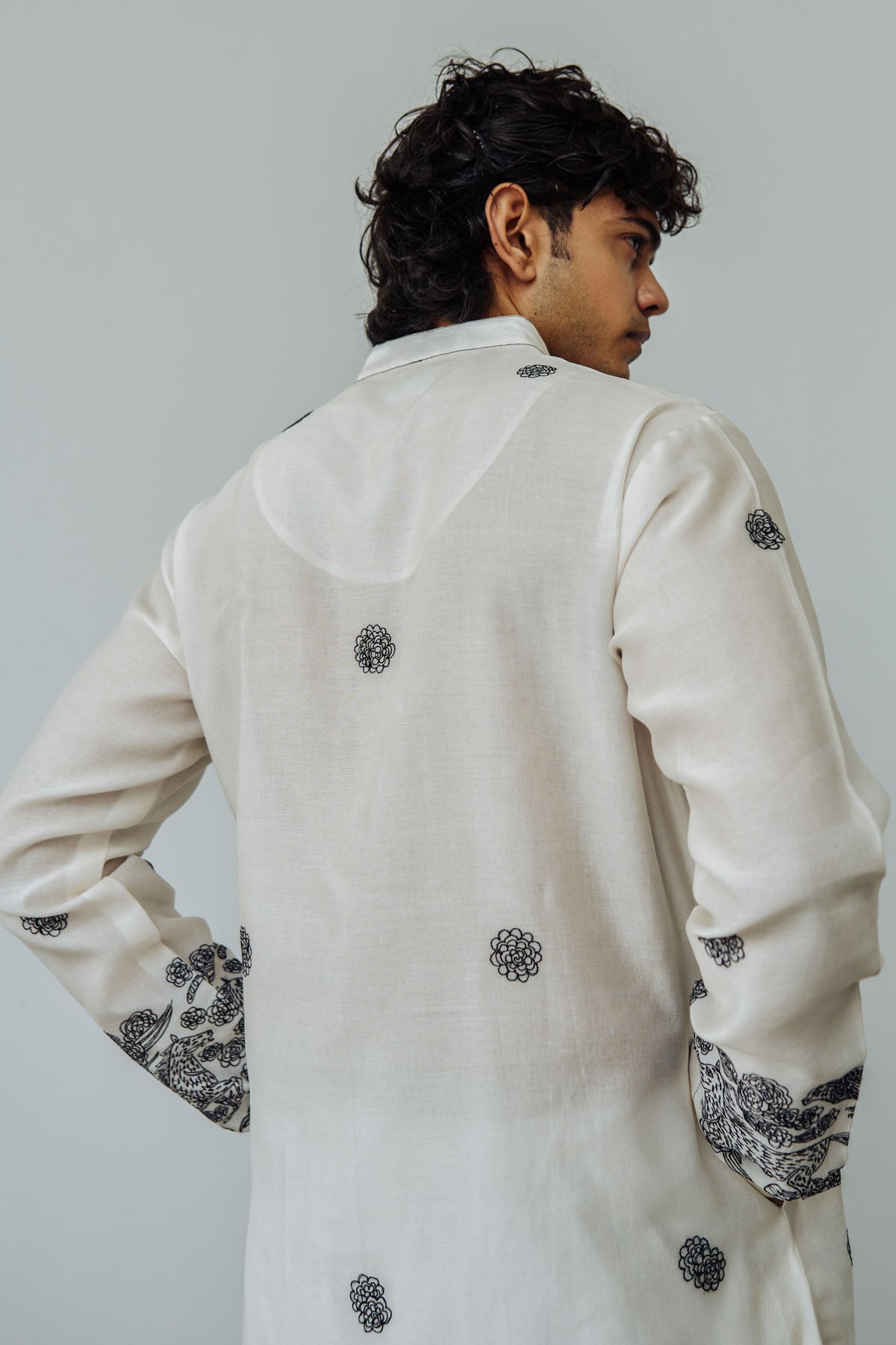 Ivory Road Runner Kurta Set