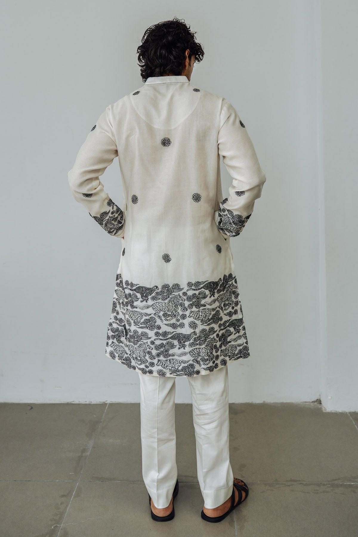 Ivory Road Runner Kurta Set