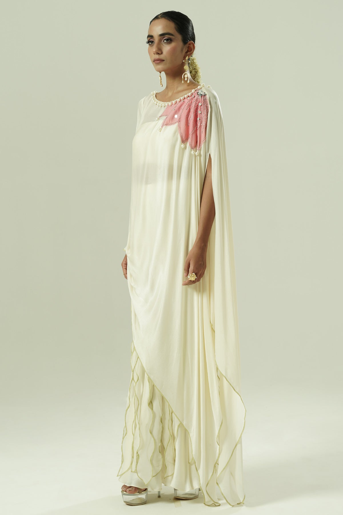 Ivory A-Line Sleeves Kurta Set