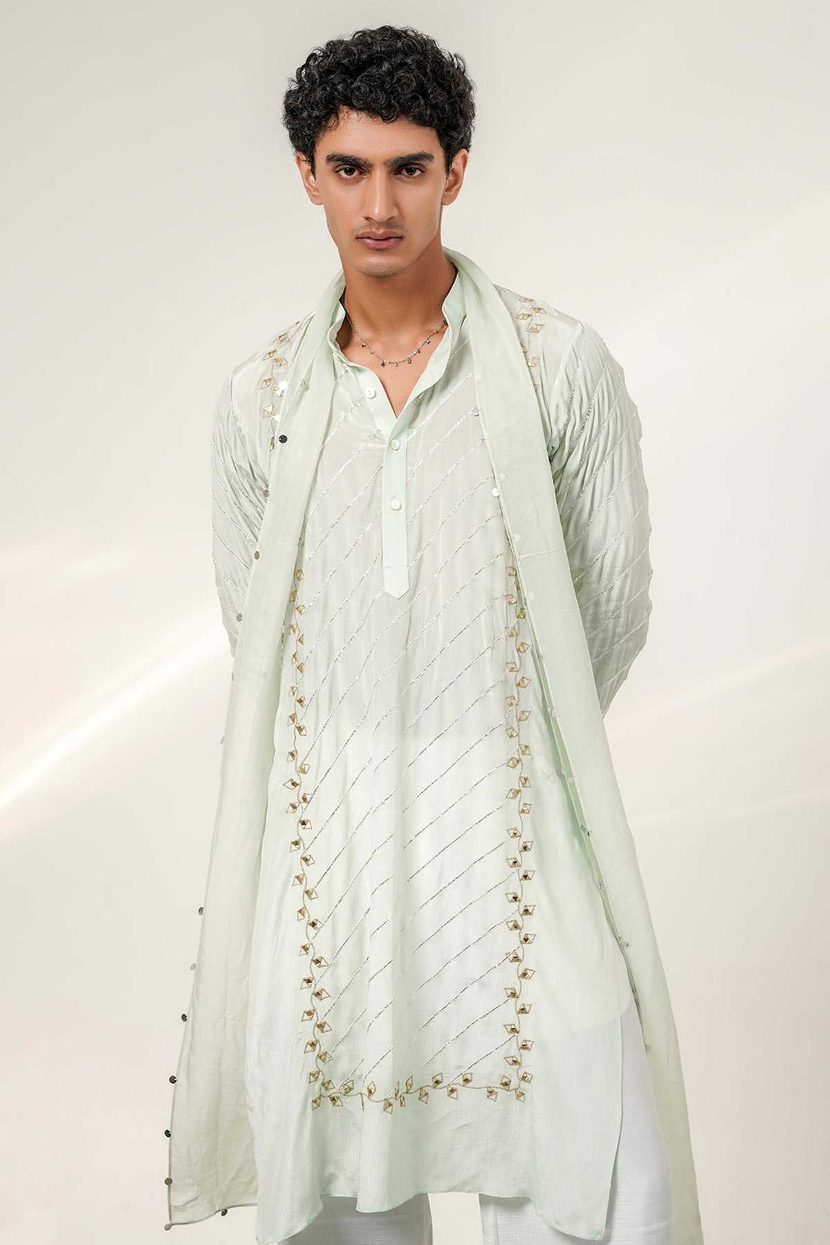 Ivory And Blue Zari Kurta Set