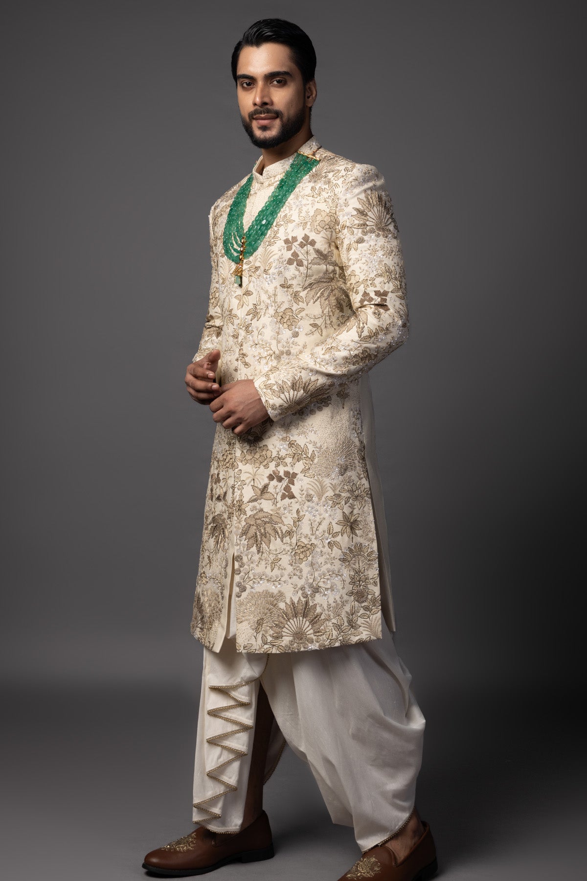 Ivory Bamsilk Zari Sherwani Set