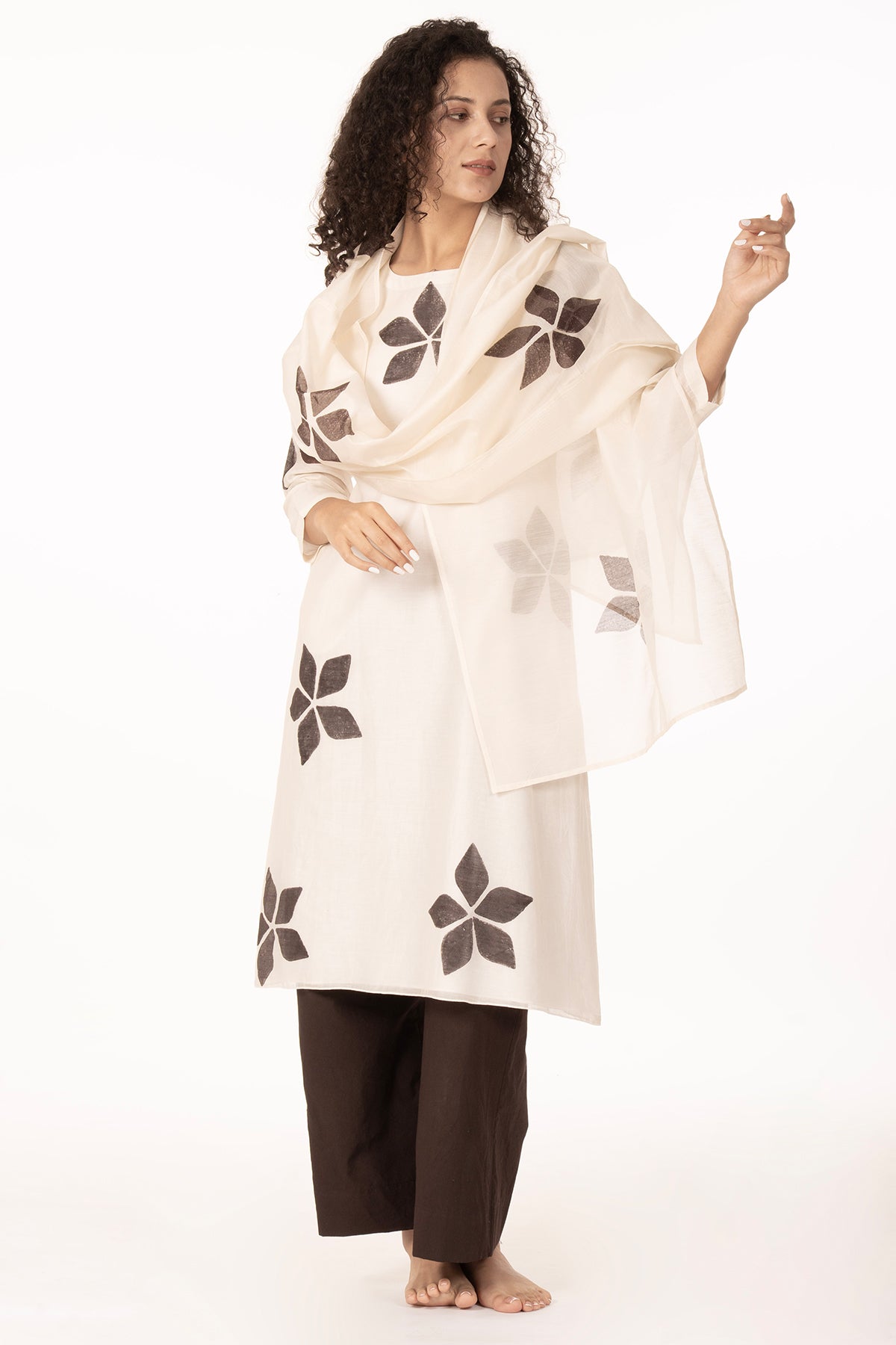 Ivory Bloom Chanderi Kurta Set