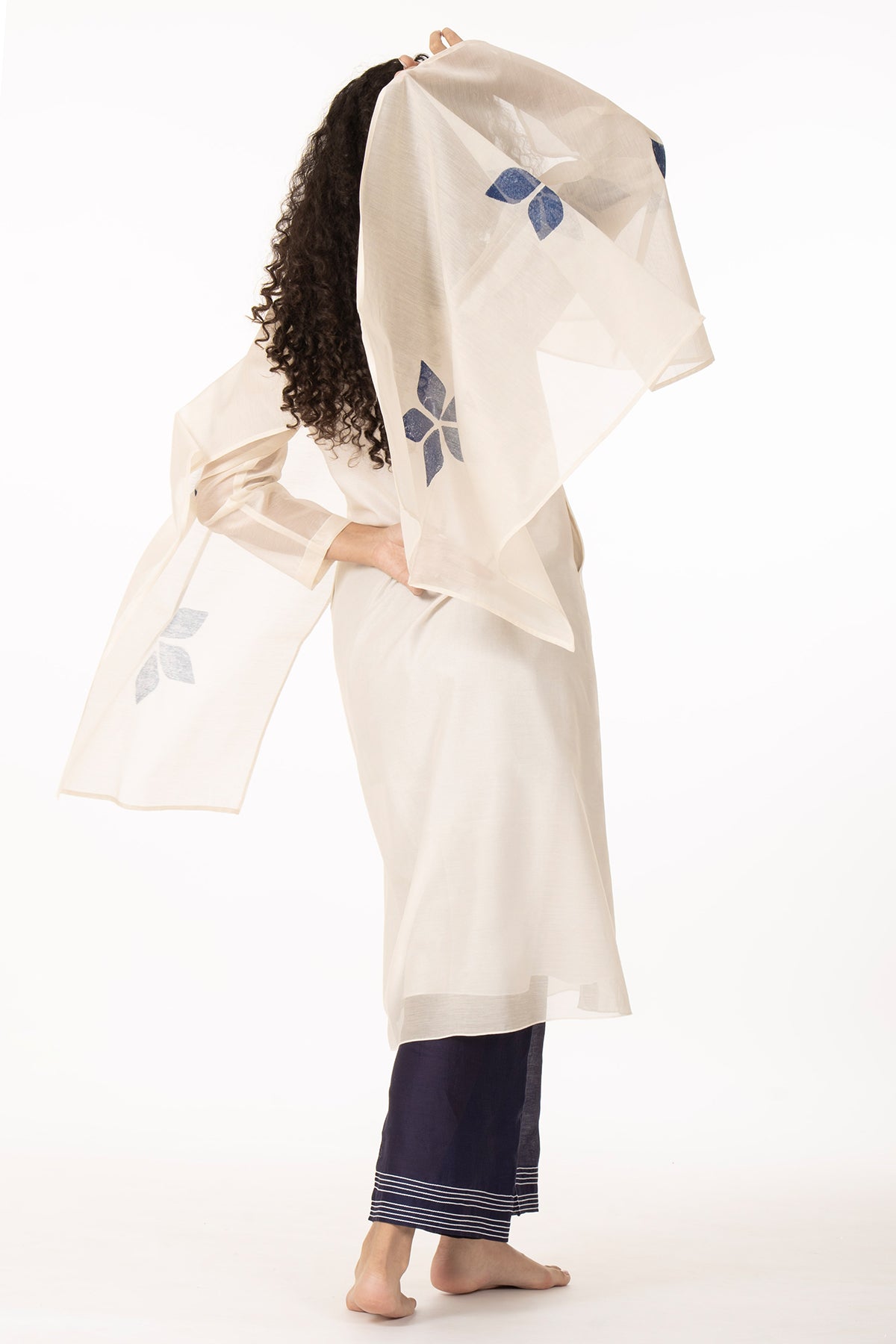 Ivory Blue Hand Print Kurta Set