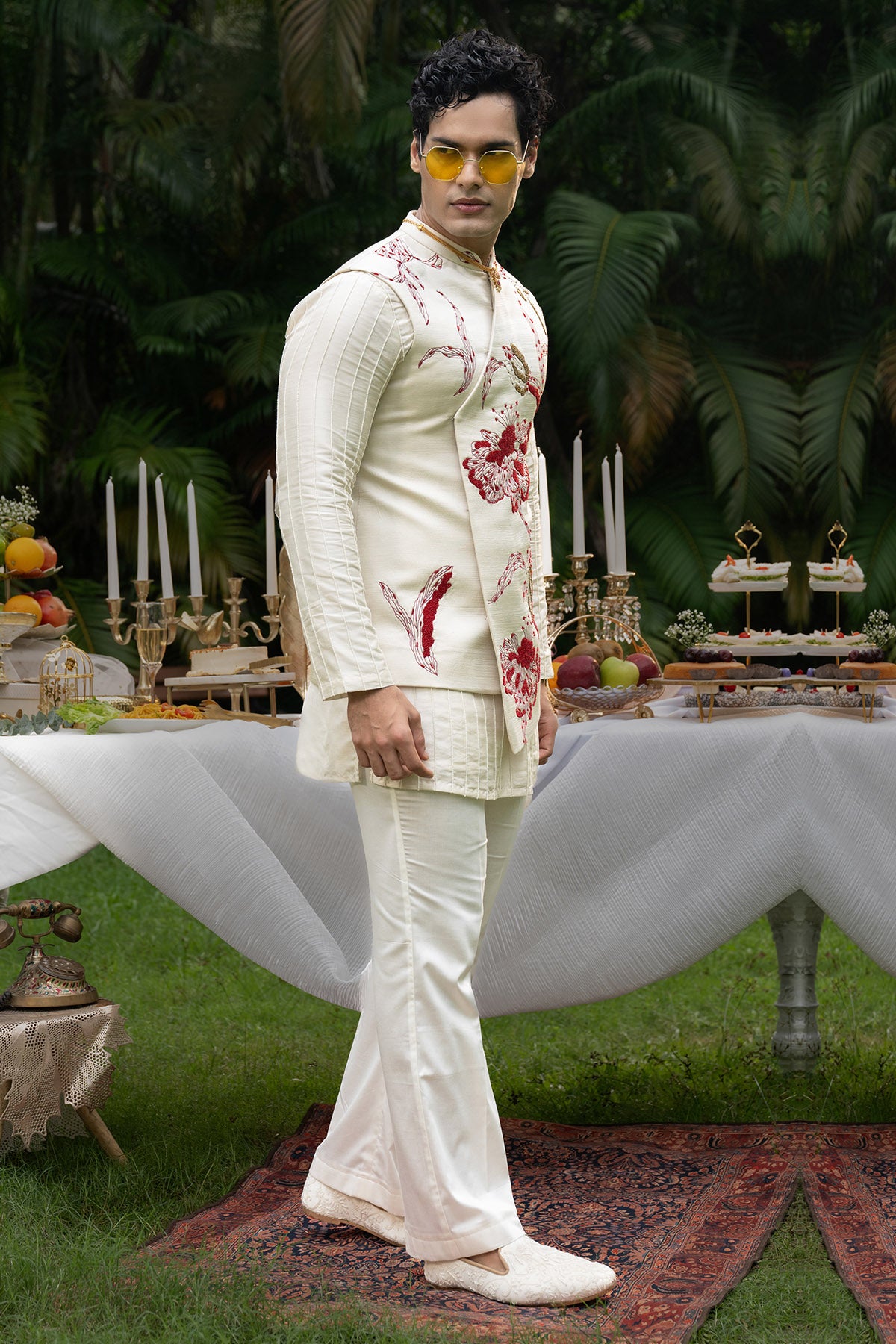Ivory Chrimson Floral Kurta Set