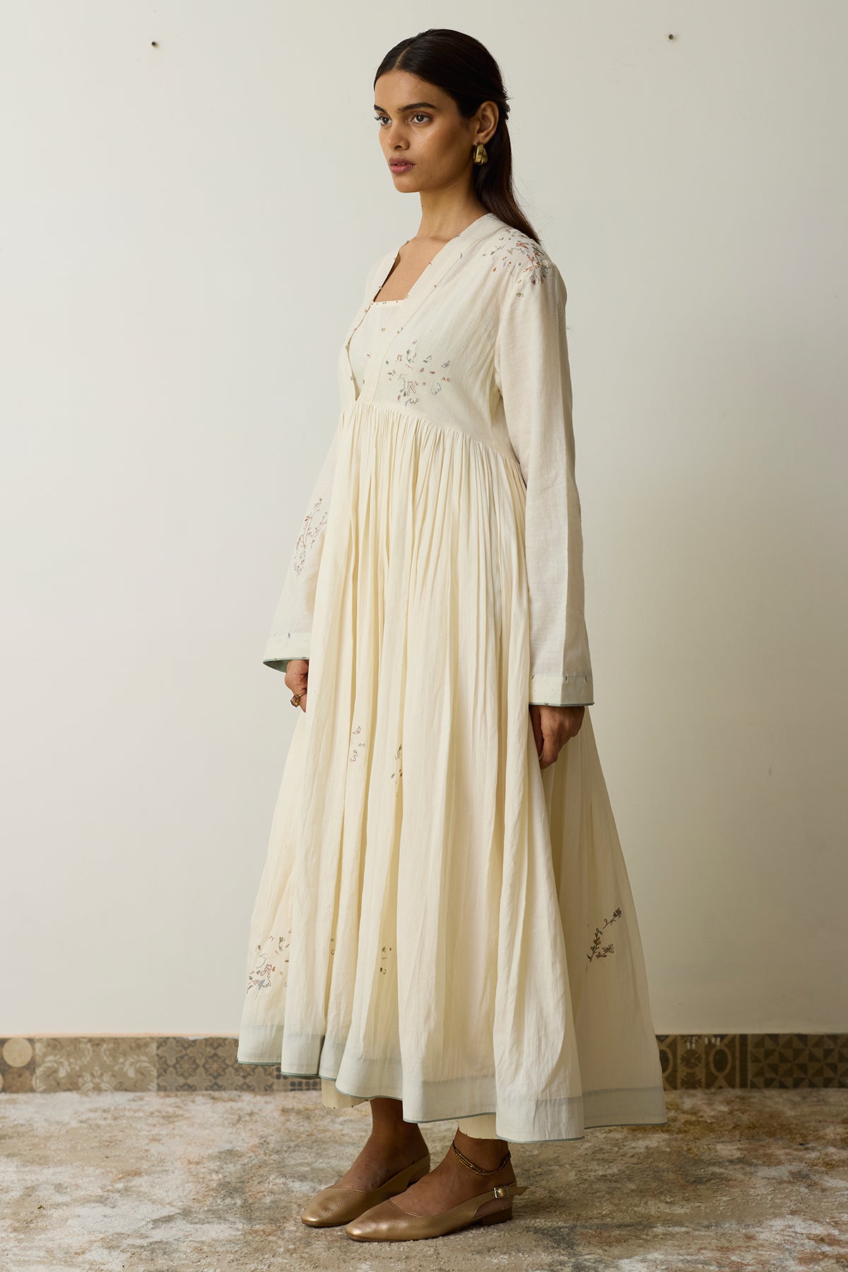 Ivory Dori & Dabka Anarkali Set