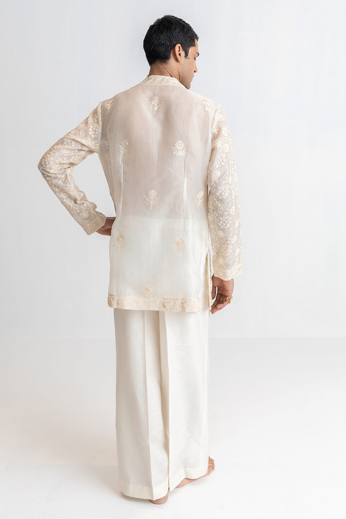 Ivory Dori Resham Kurta & Pants