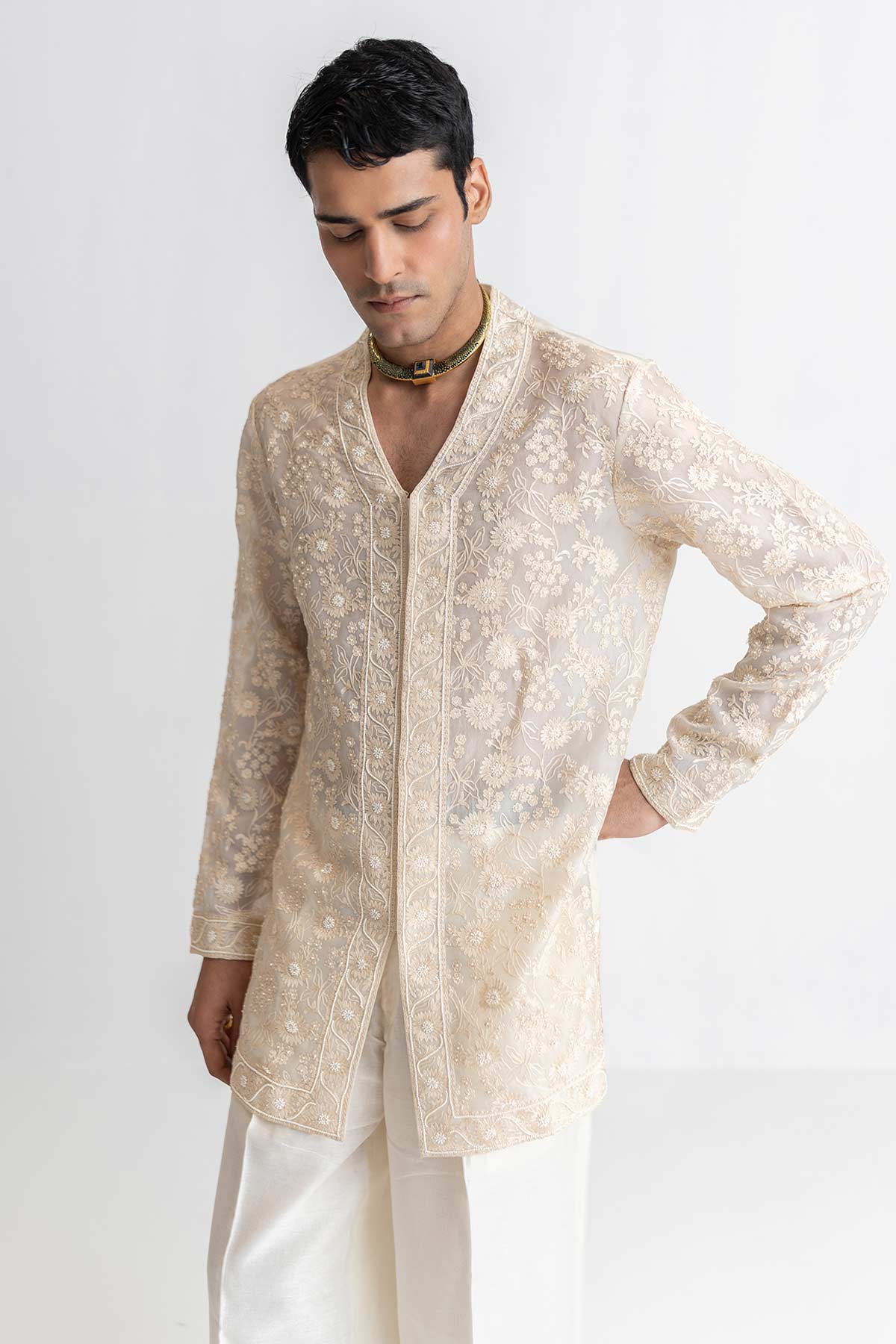 Ivory Dori Resham Kurta & Pants
