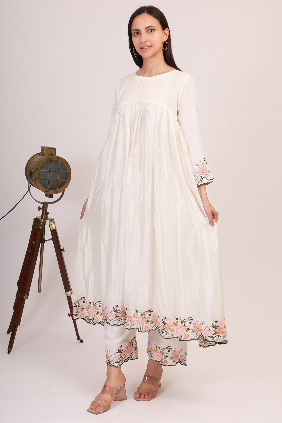 Ivory Chinnon Kurta & Pants
