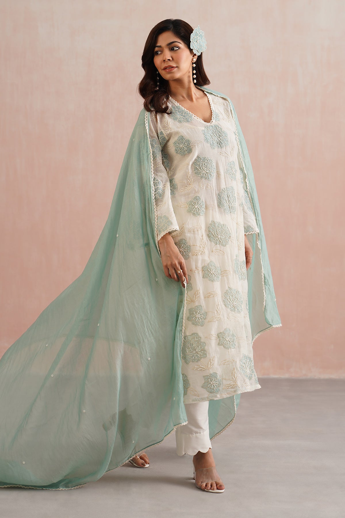 Ivory Floral Applique Kurta Set