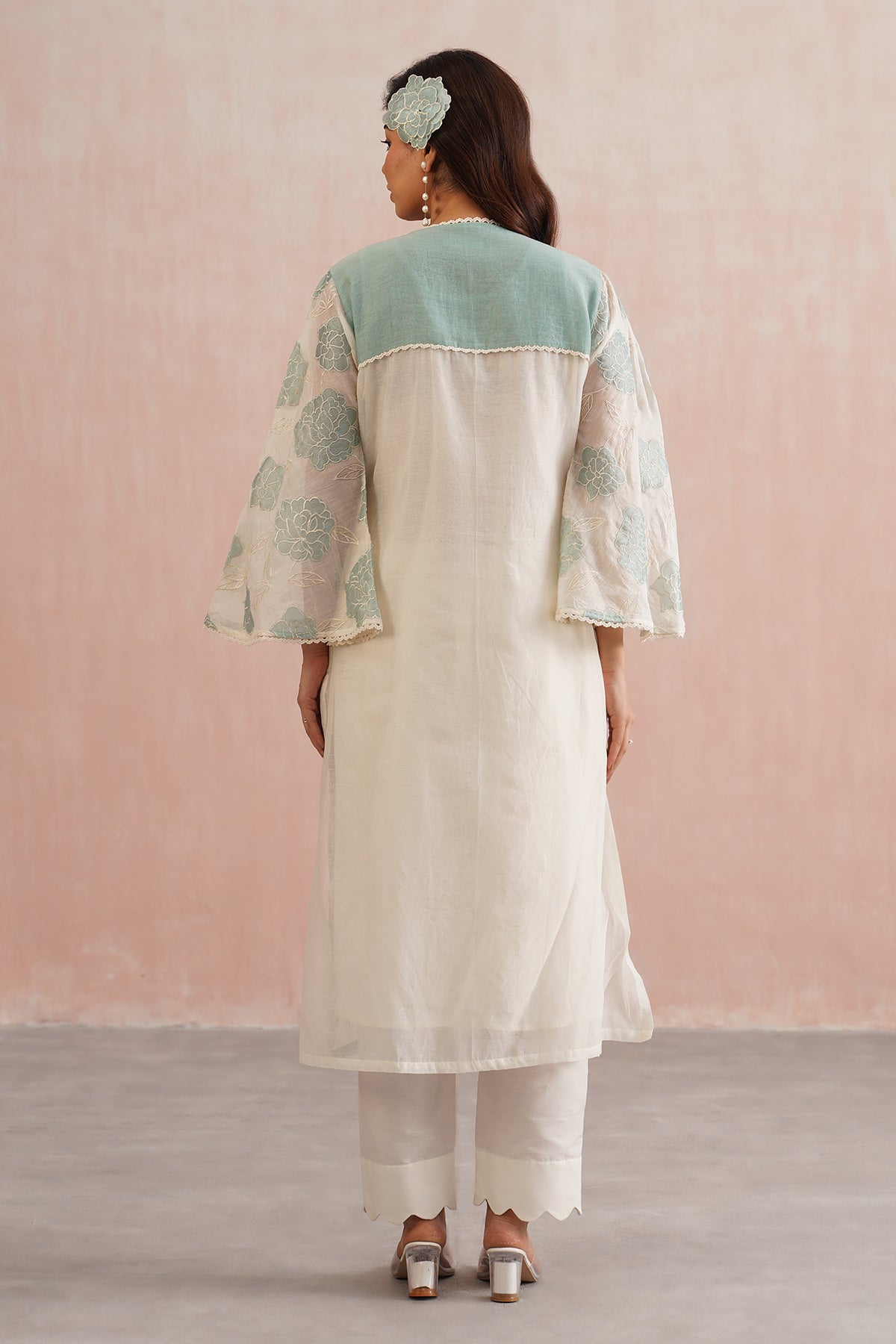 Ivory Floral Applique Kurta Set