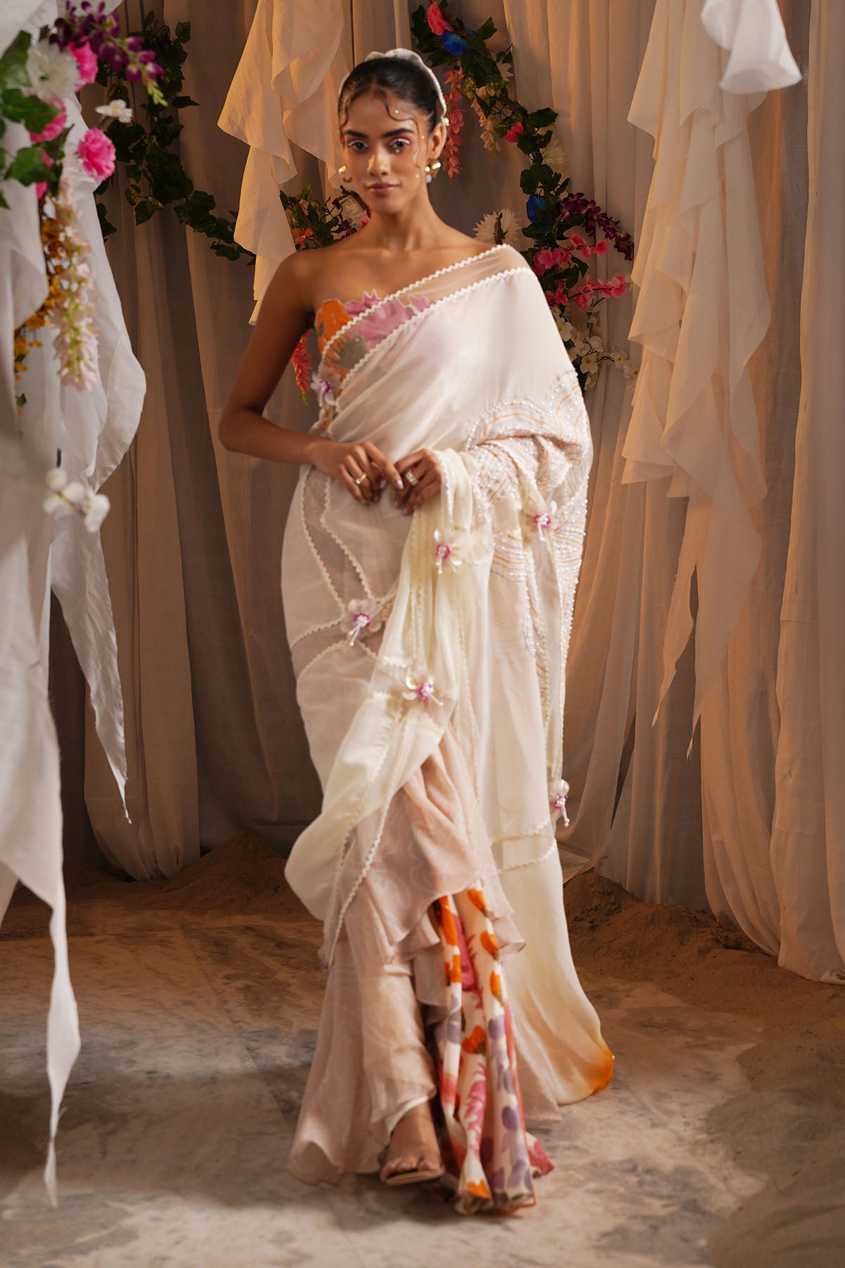 Ivory Floral Print Thread Saree
