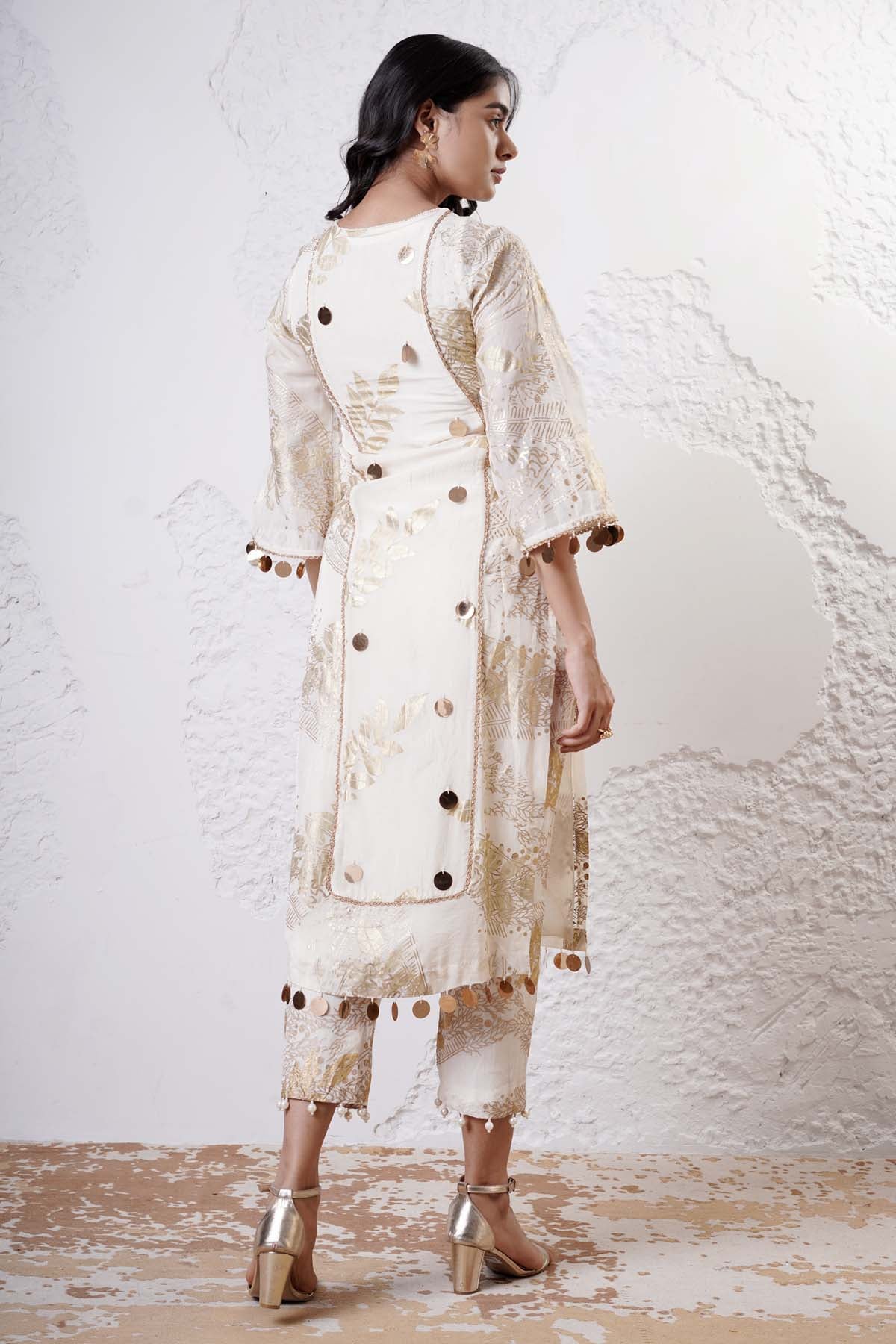 Ivory Foil Print Kurta & Pants