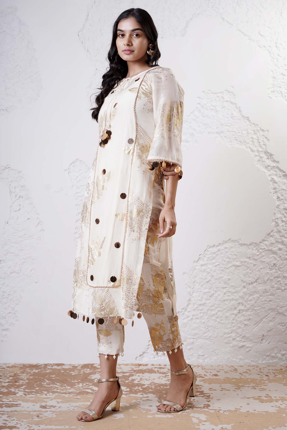 Ivory Foil Print Kurta & Pants