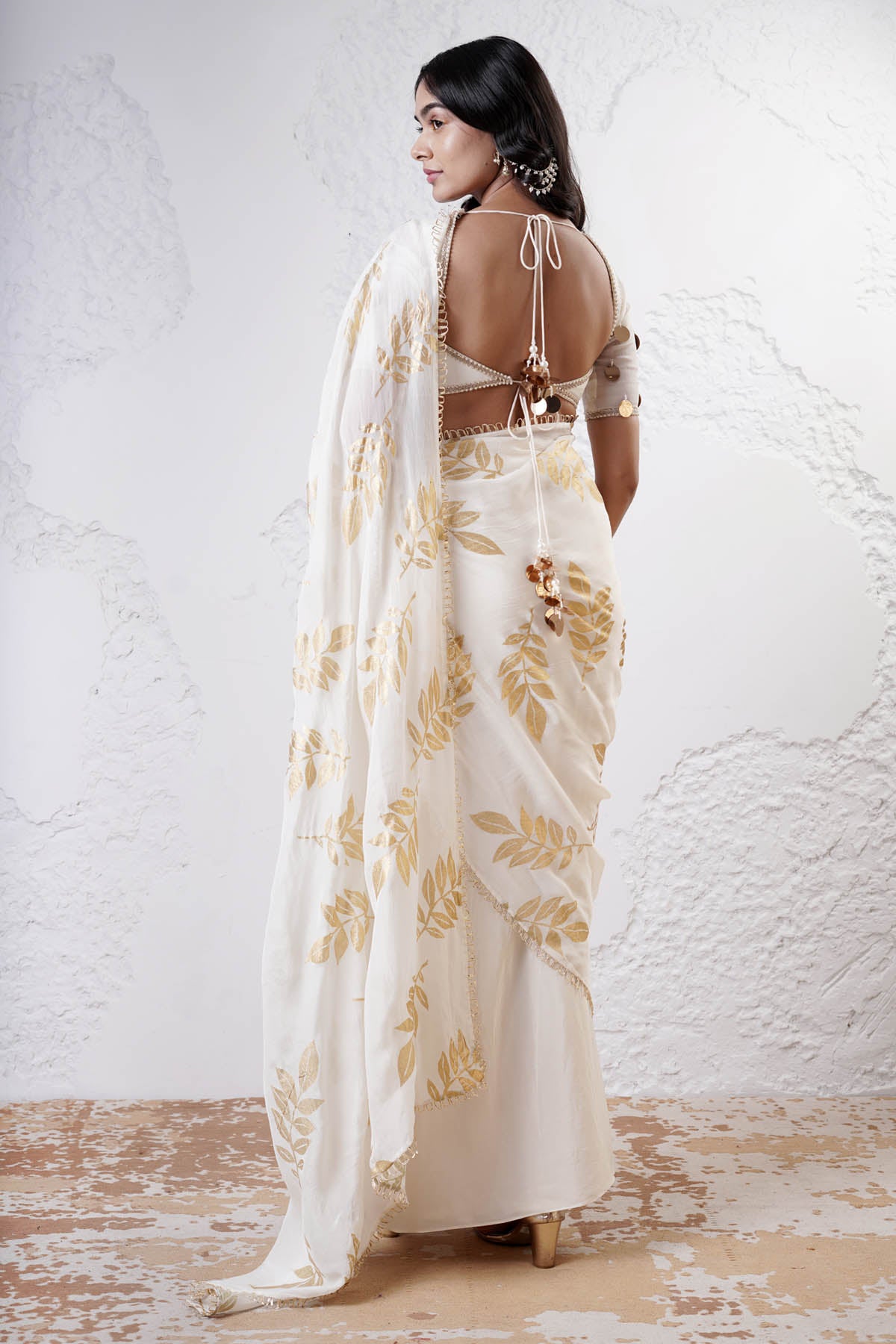 Ivory Foil Print Saree & Blouse