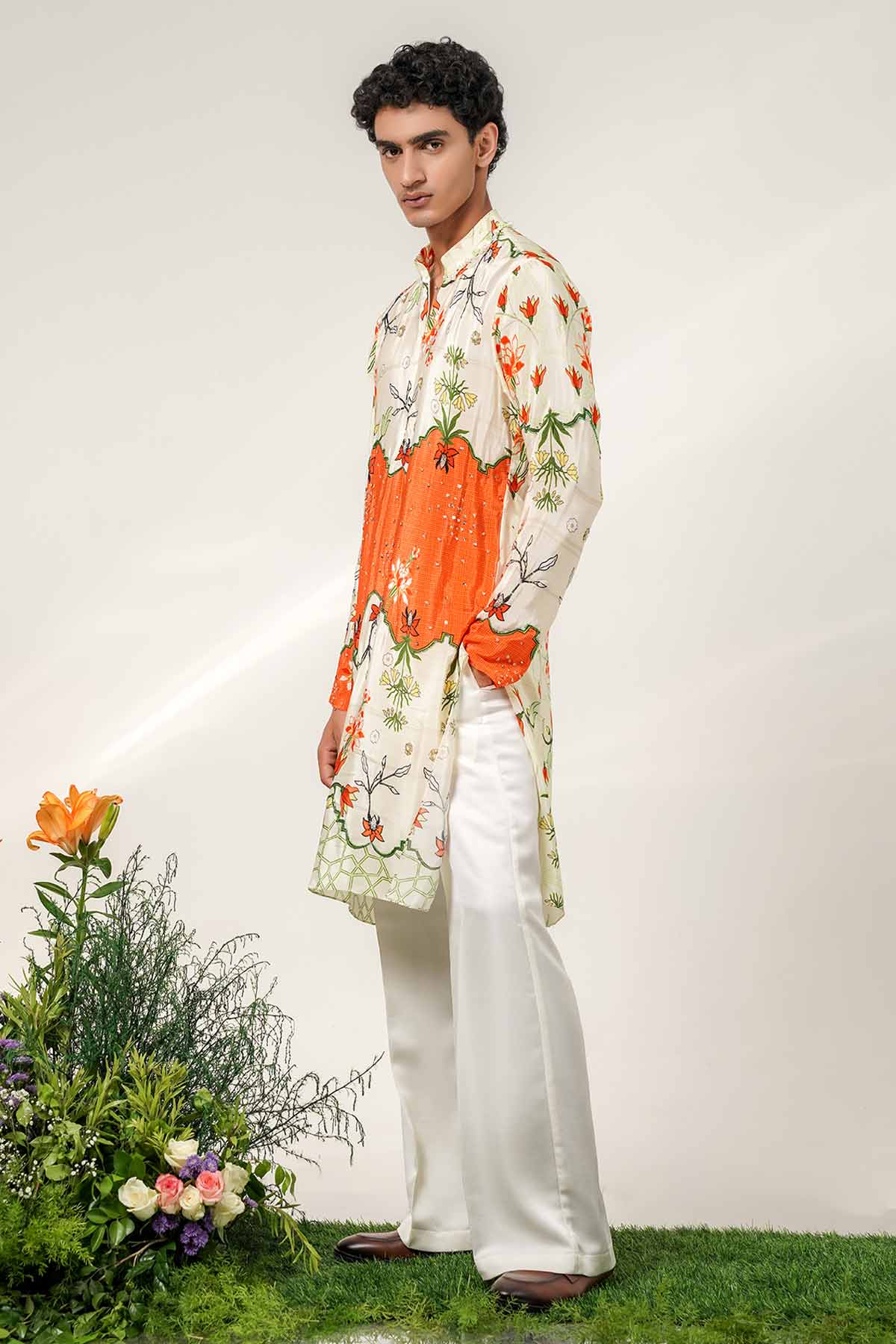 Ivory Gul Printed Kurta & Pants