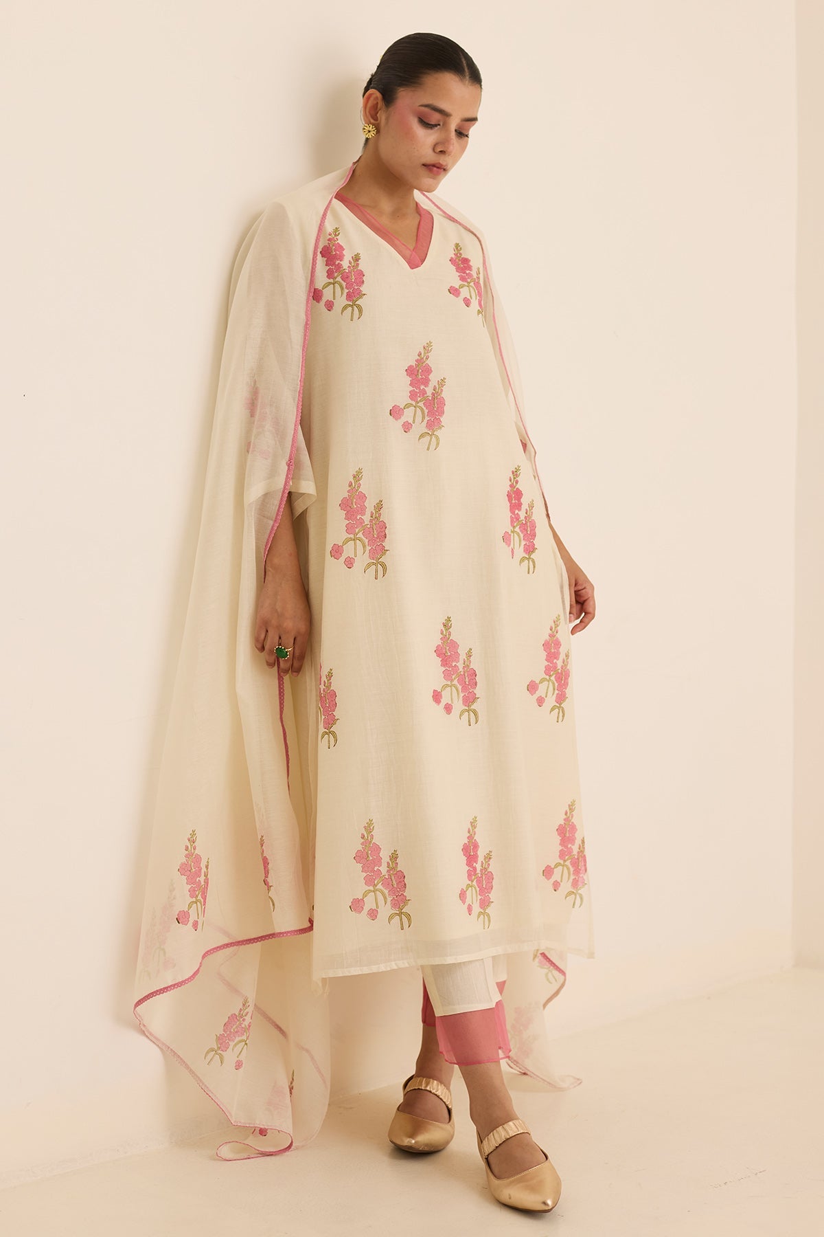 Buy Ivory Handblock Print Kurta Set by Juanita For women Online at Scrollnshops