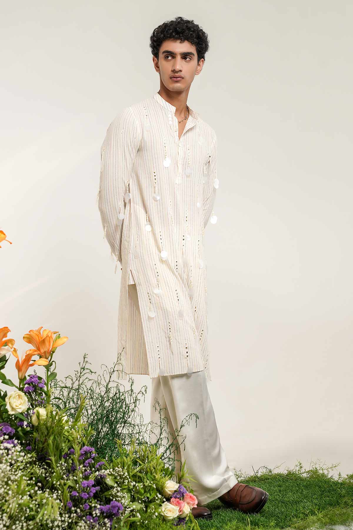 Ivory Katha Mirror Kurta & Pant