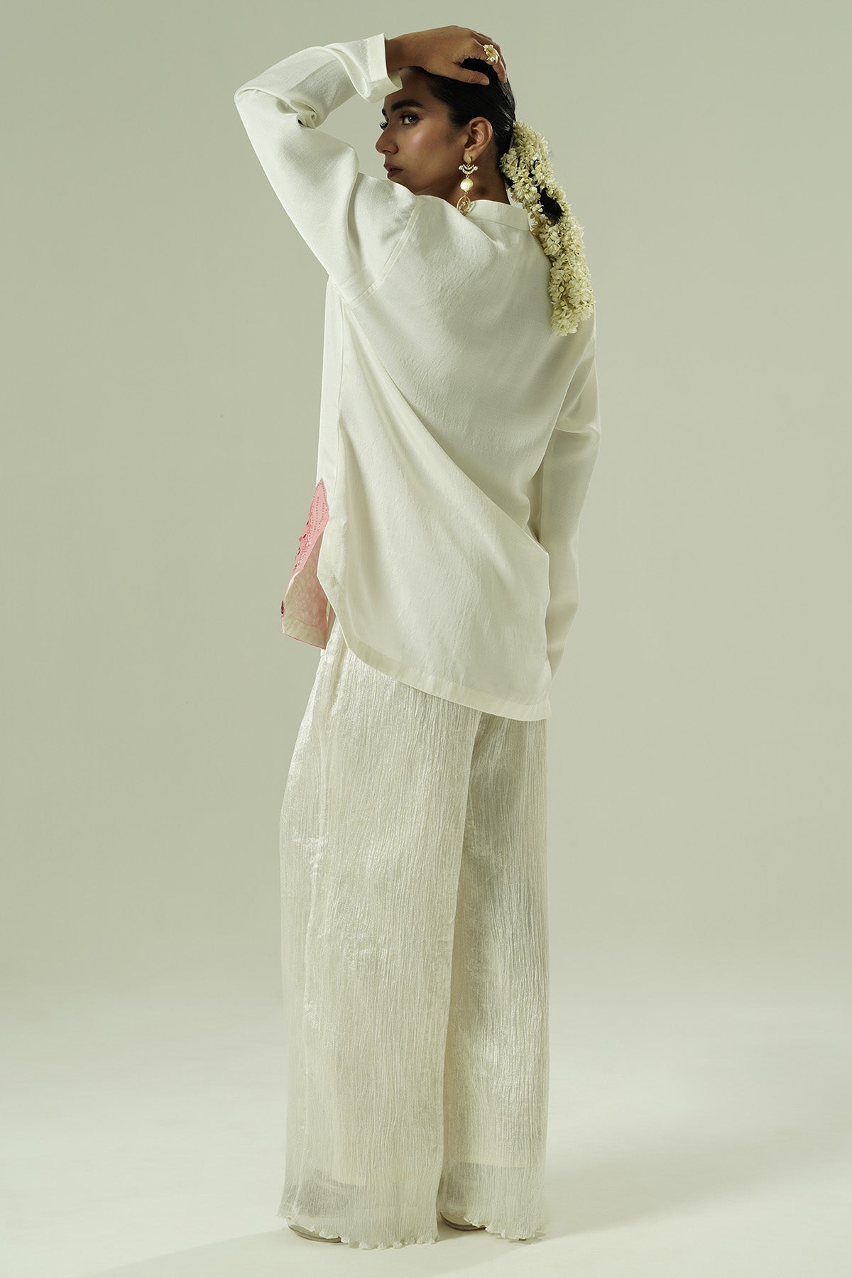 Ivory Lilly Patch Kurta & Pants