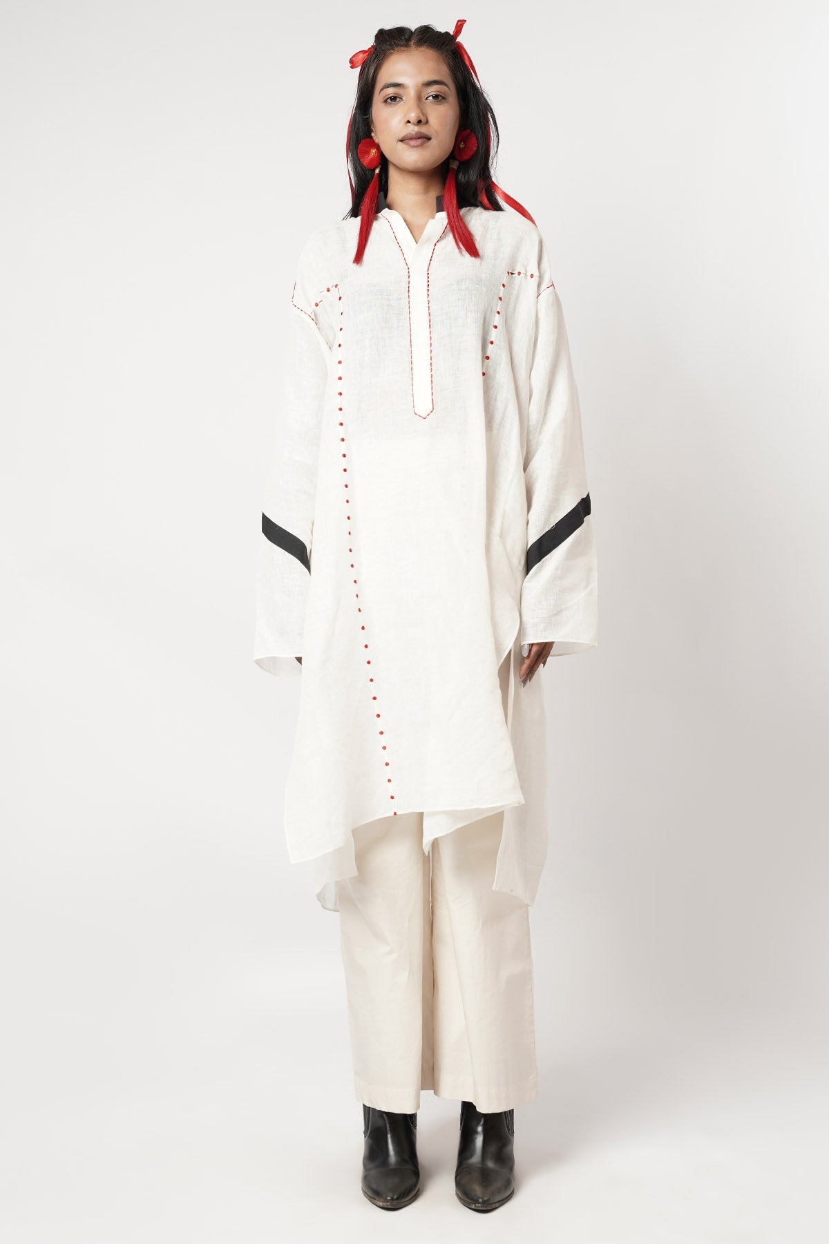 Buy Ivory Panel Patched Kurta Set for women by Shwetanga online available at scrollnshops
