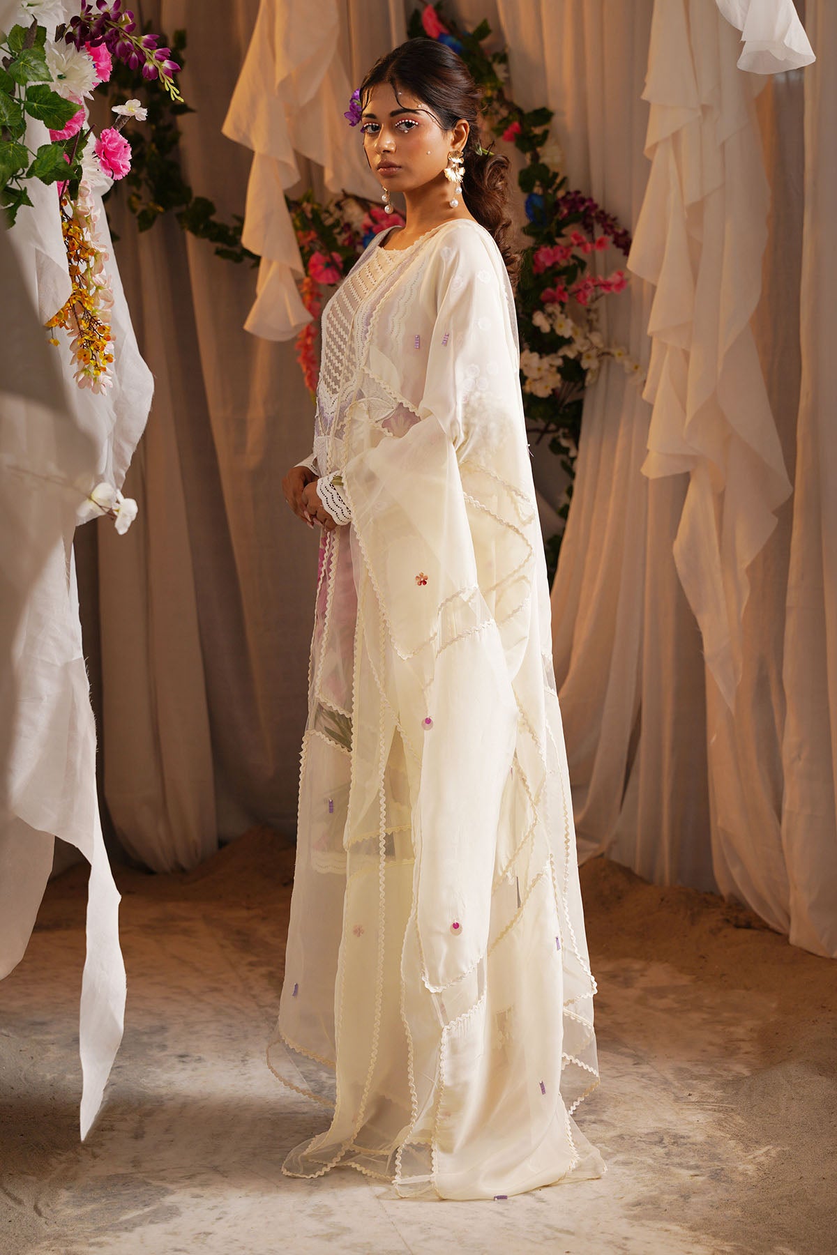 Ivory Printed Kurta & Pants