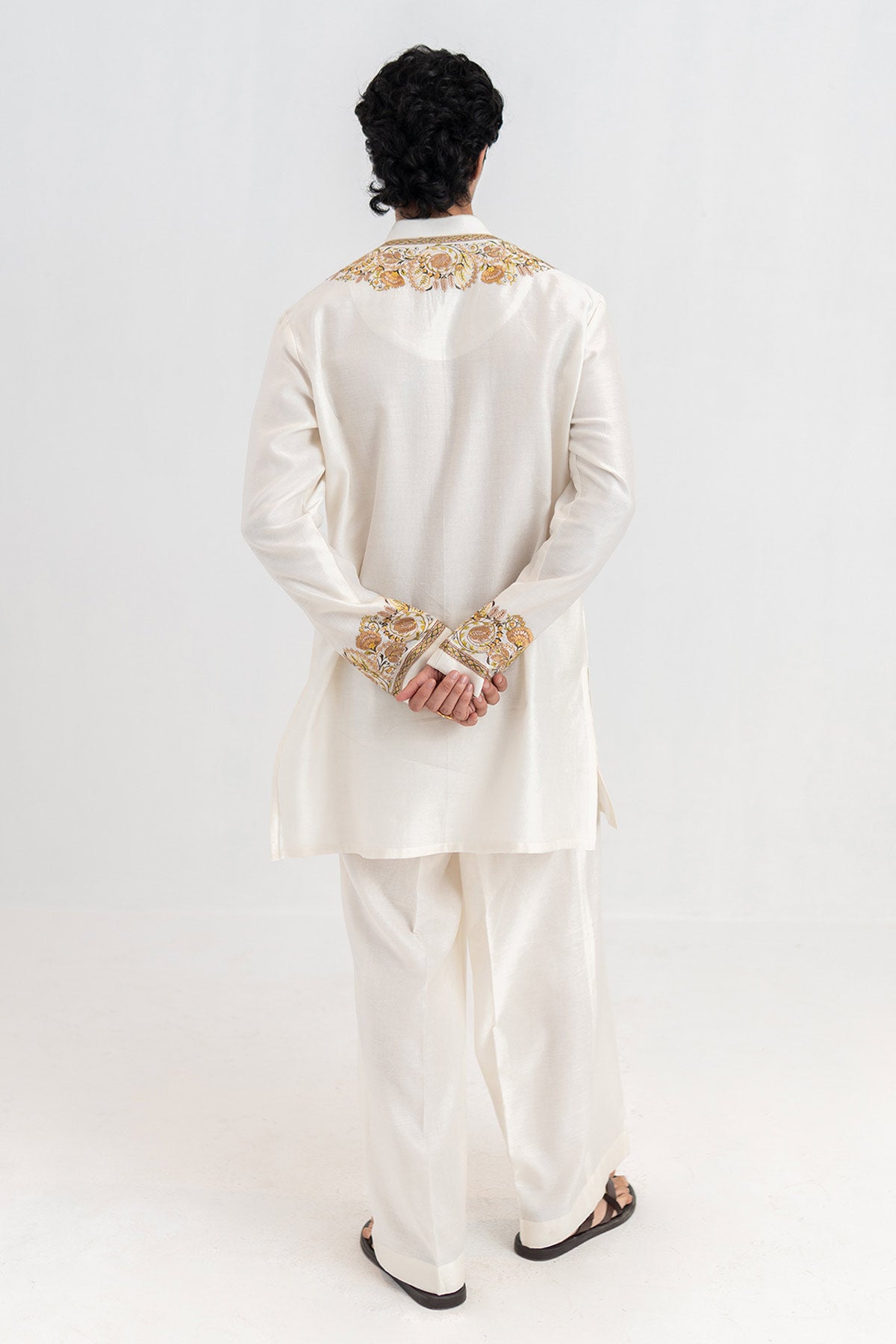 Ivory Resham Floral Kurta Pants