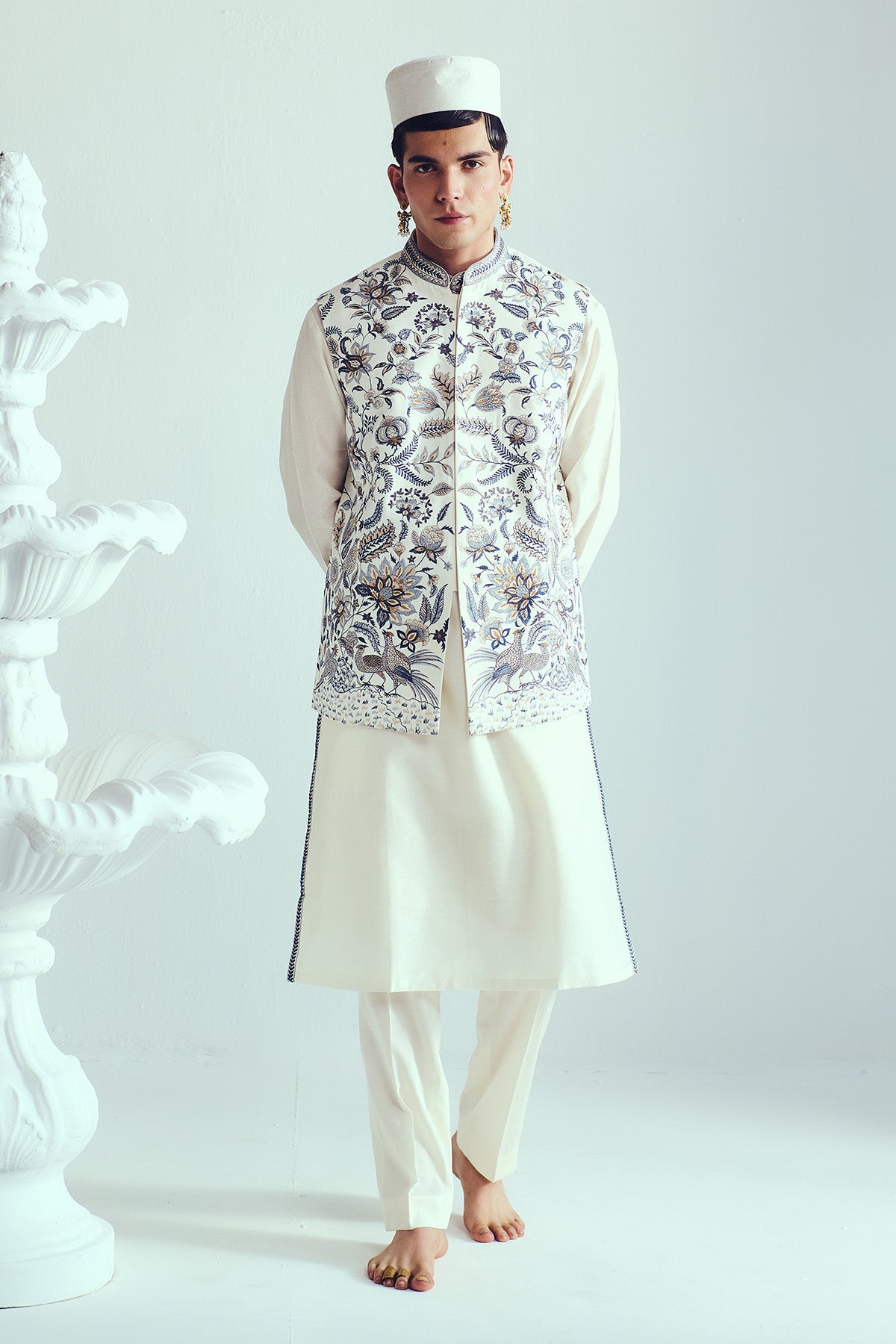 Ivory Resham Work Bundi Set