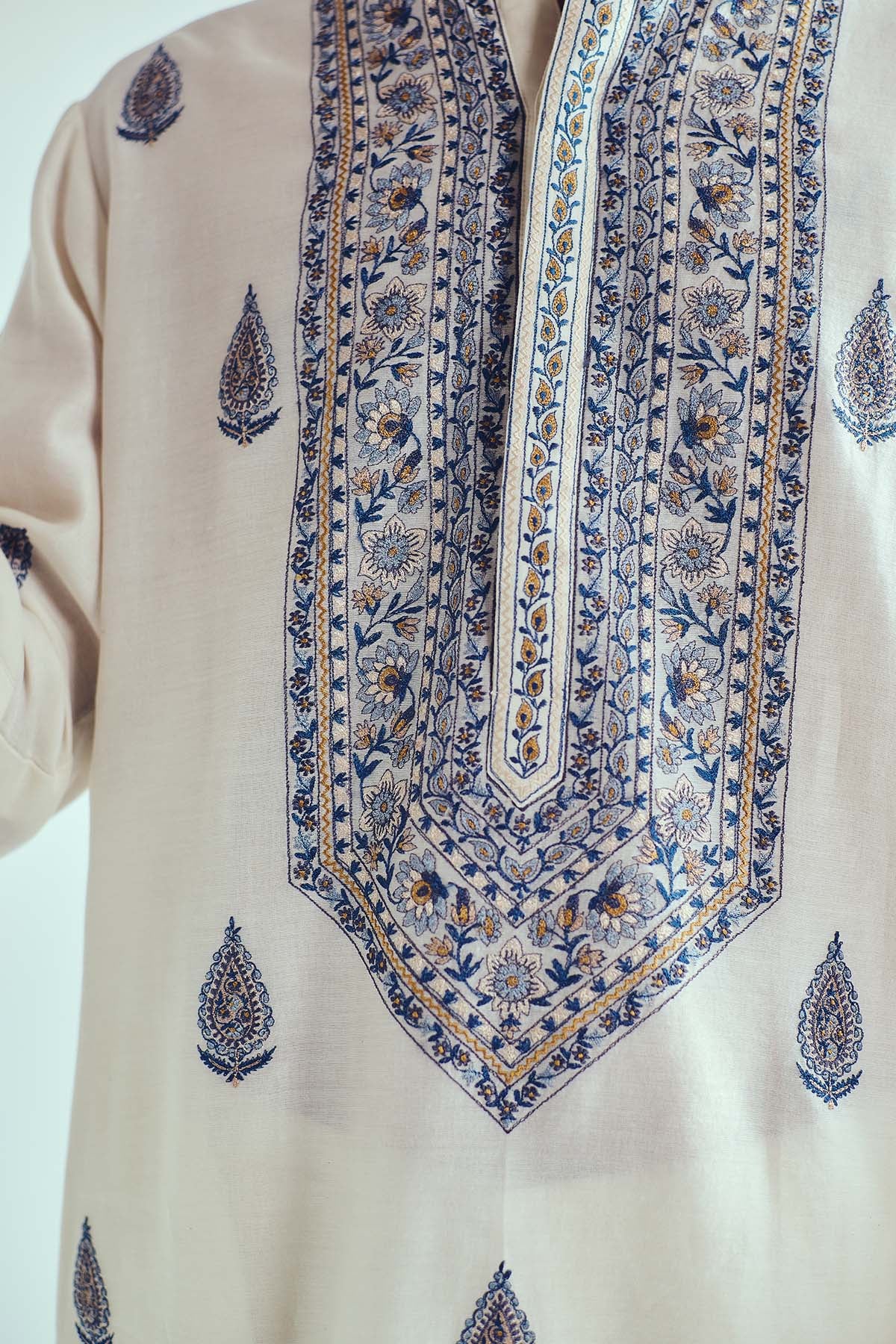 Ivory Resham Work Kurta & Pants