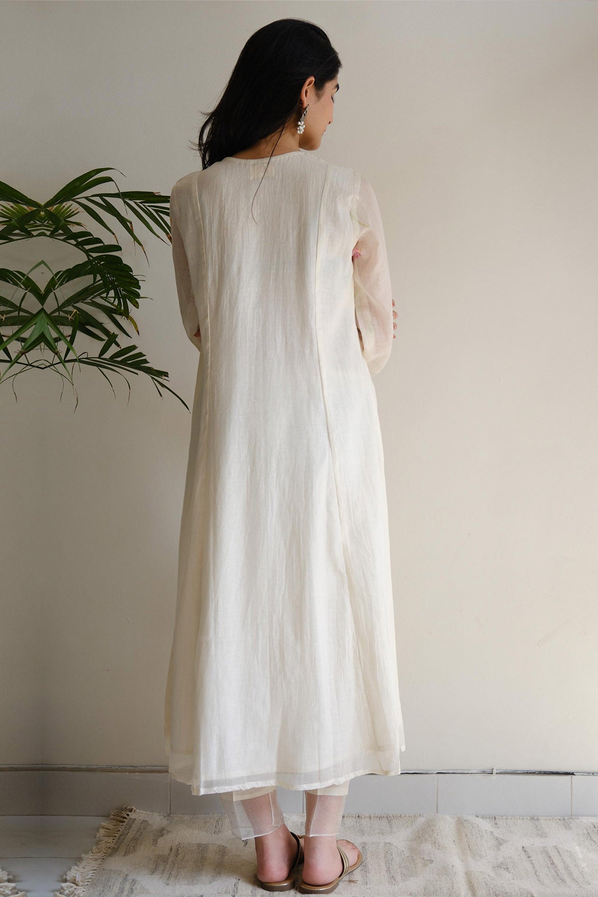 Ivory Resham Work Kurta Set