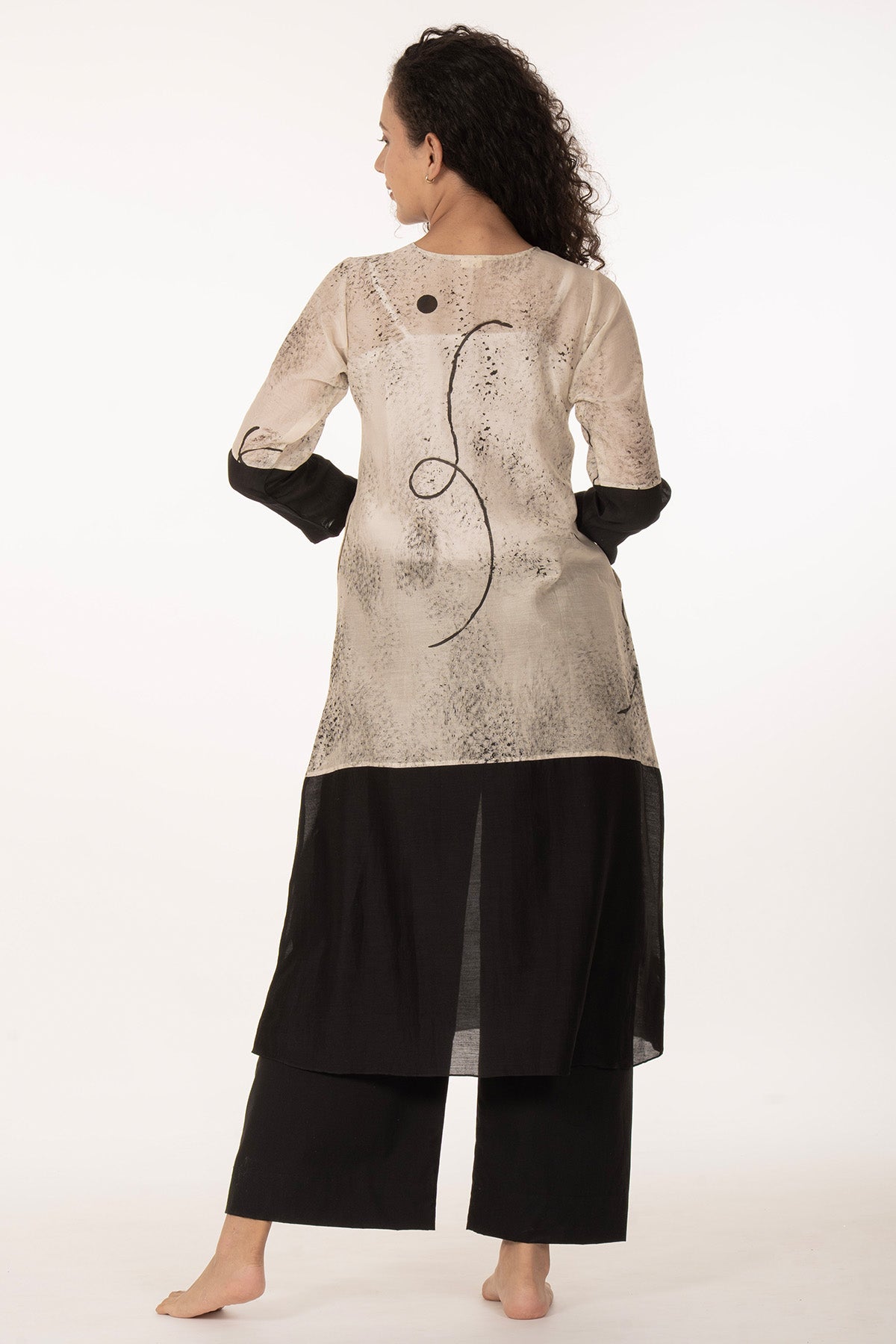 Ivory Shadow Print Kurta & Pant