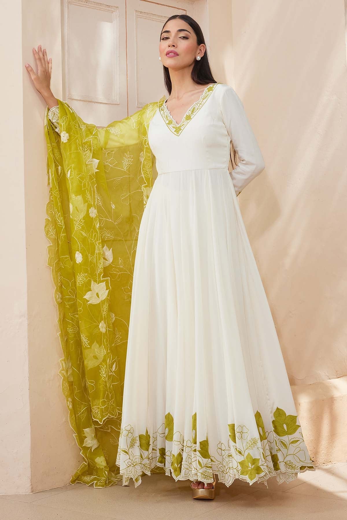 Buy Priyanka Jain Ivory Thread V-Neck Anarkali Set online for women White / XXL Buy Priyanka Jain Ivory Thread V-Neck Anarkali Set online for women White / XXL