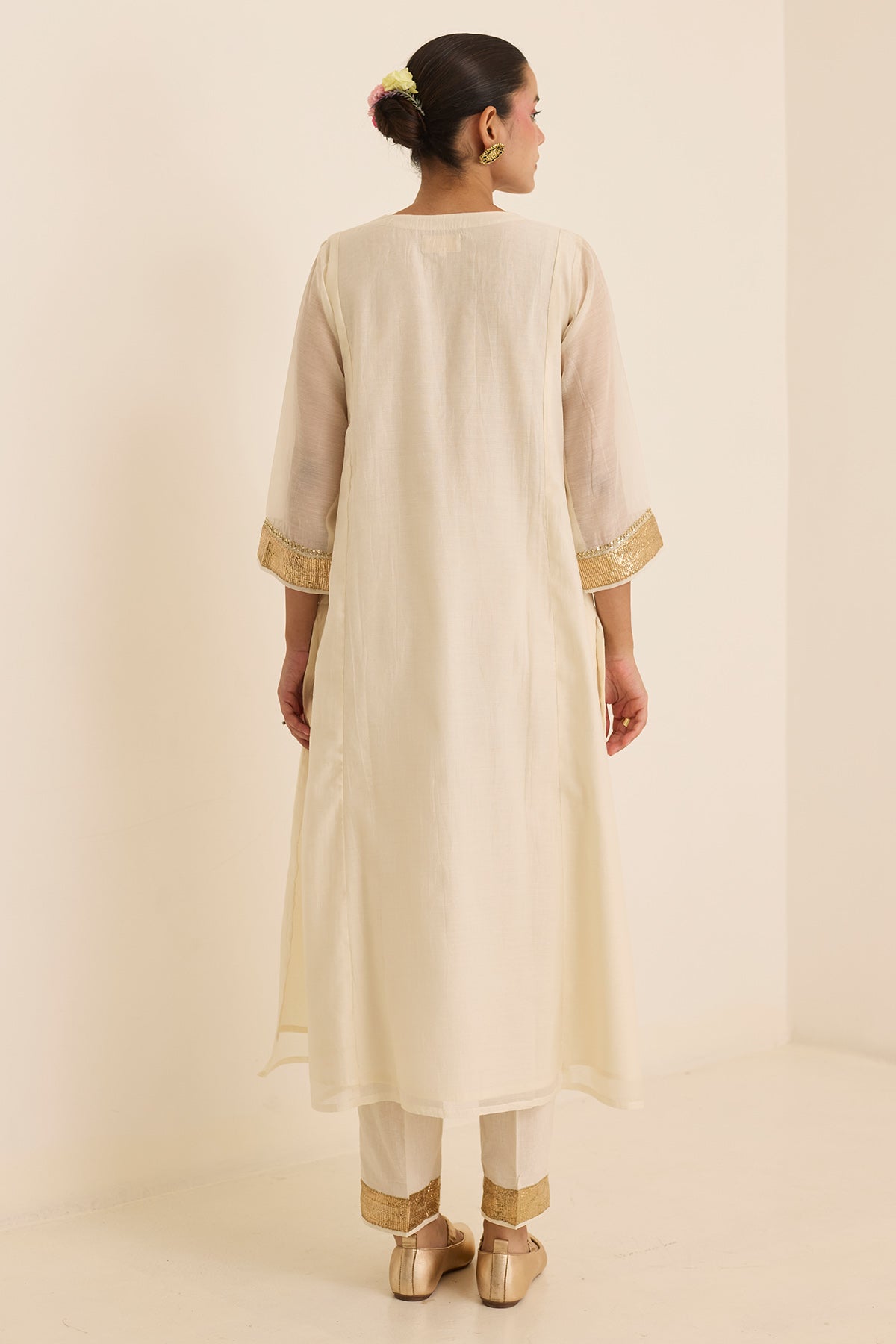 Ivory Zari Chanderi Kurta Set