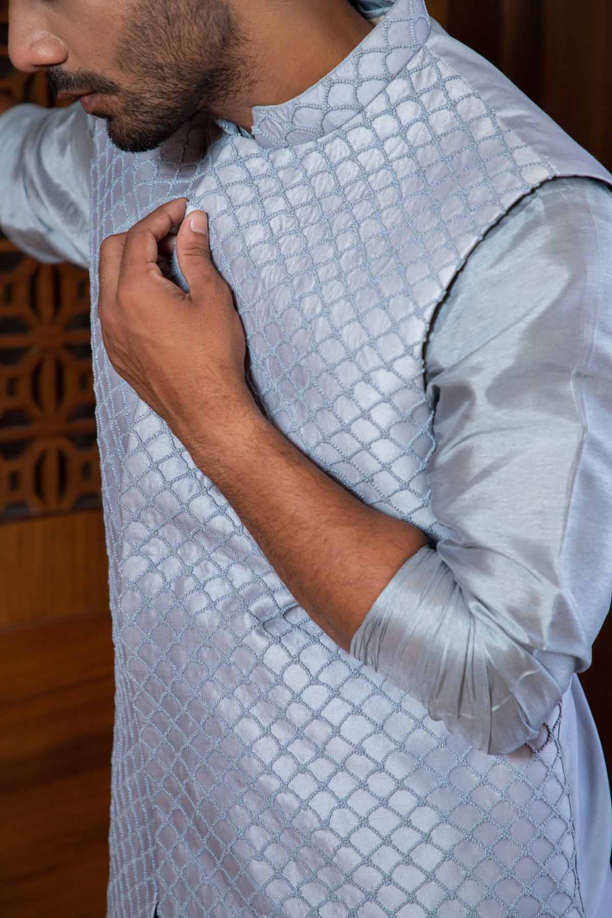 Jaal Bandi & Kurta Set