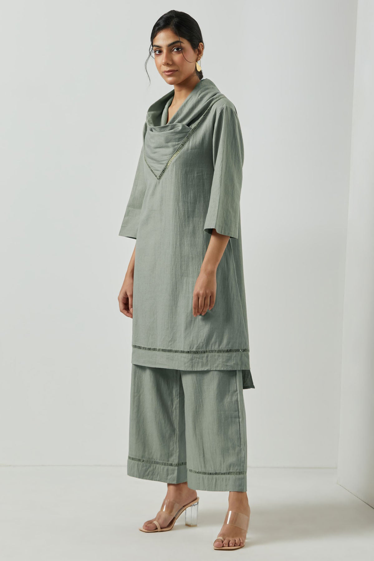 Lace Hem Detailing Pants