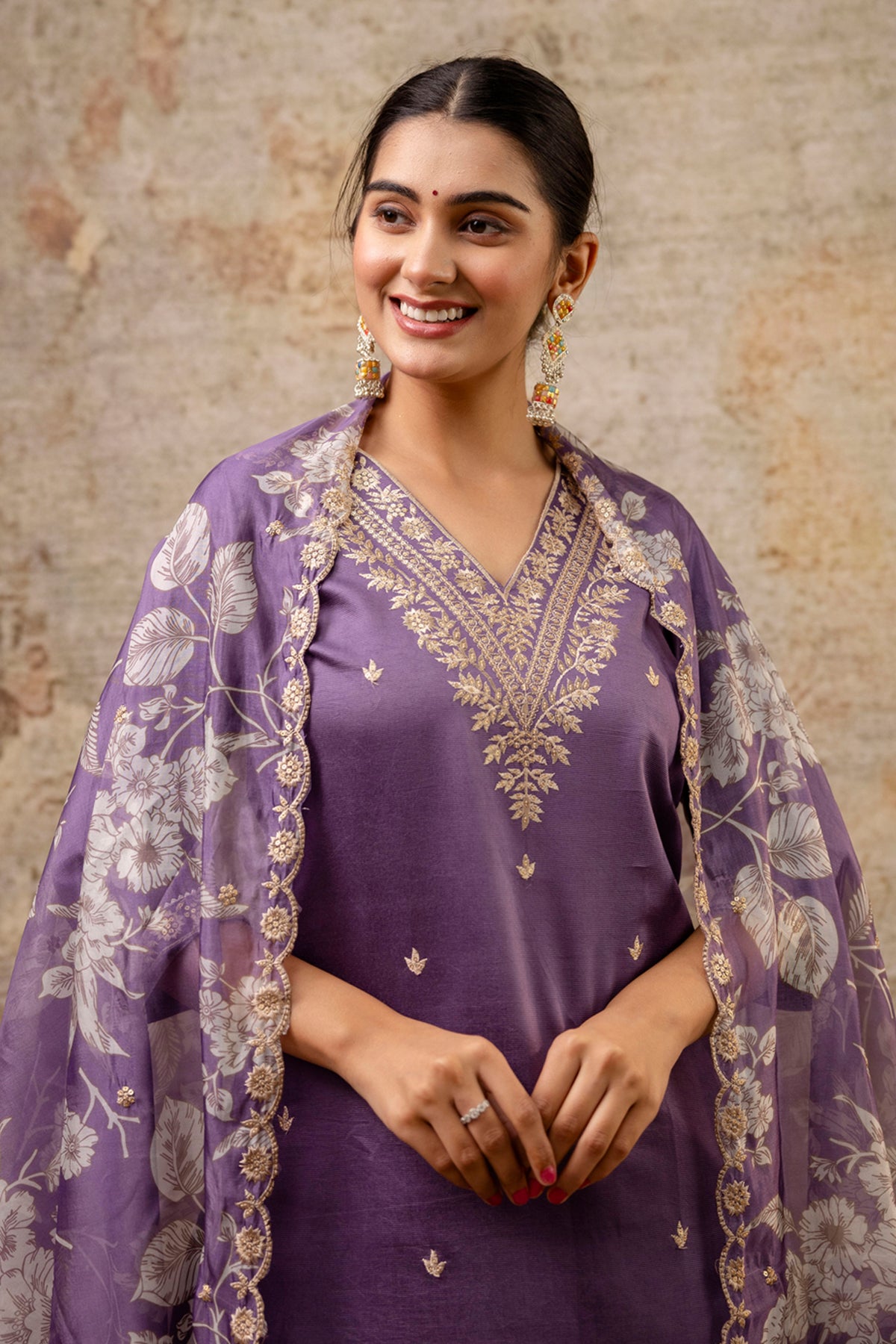 Lavender Silk V Neck Kurta Set