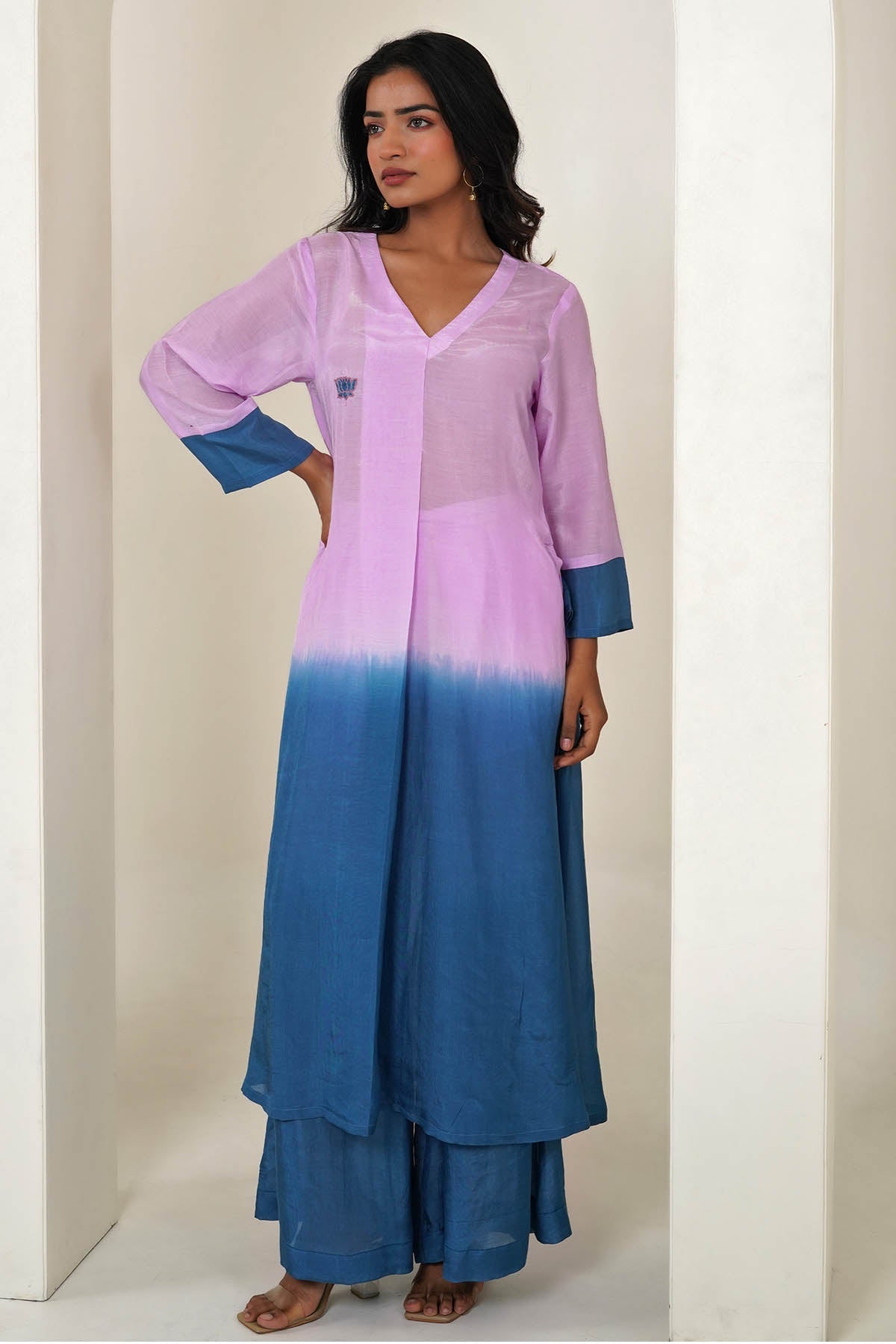 Imrie Lavender V-Neck Kurta & Pants for women online at ScrollnShops